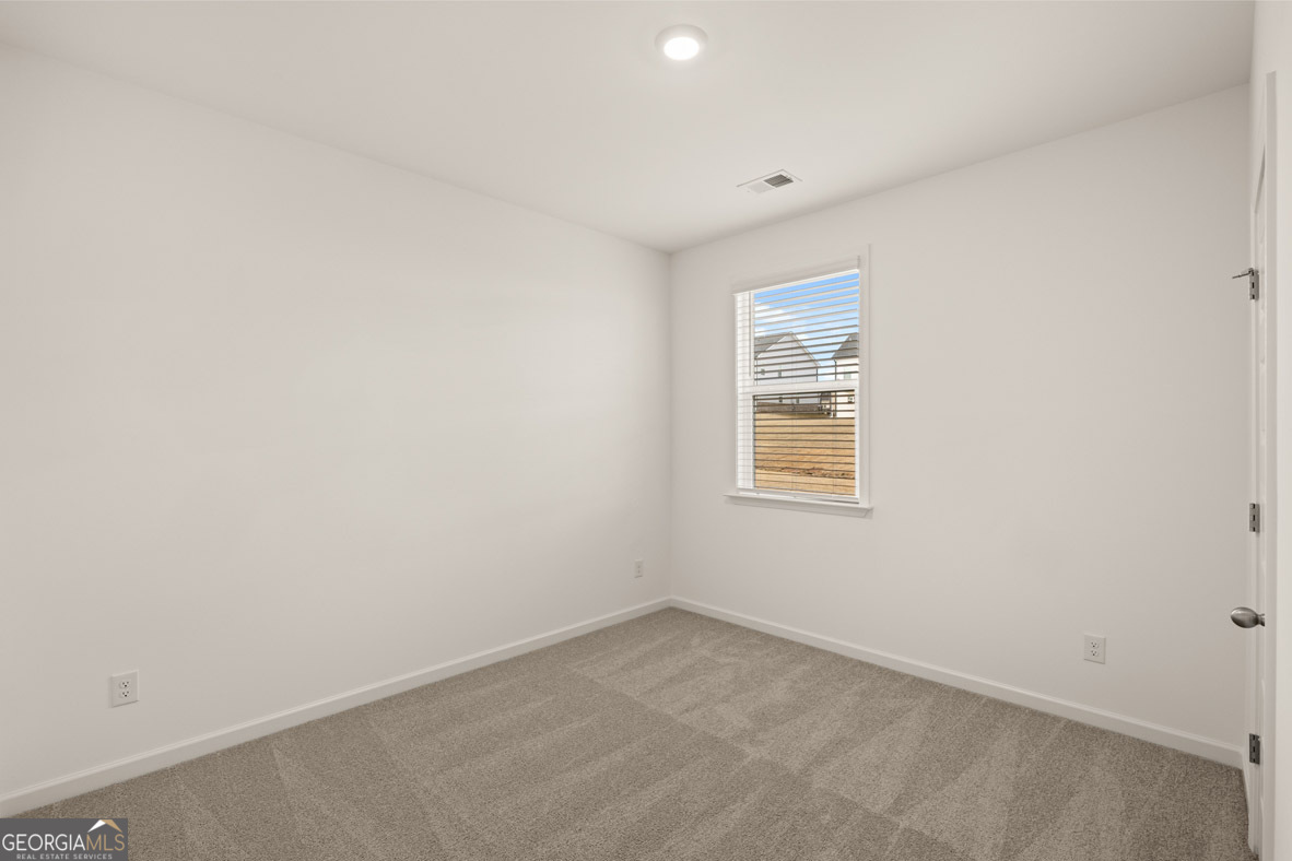 3099 Champions Way Property Photo 12