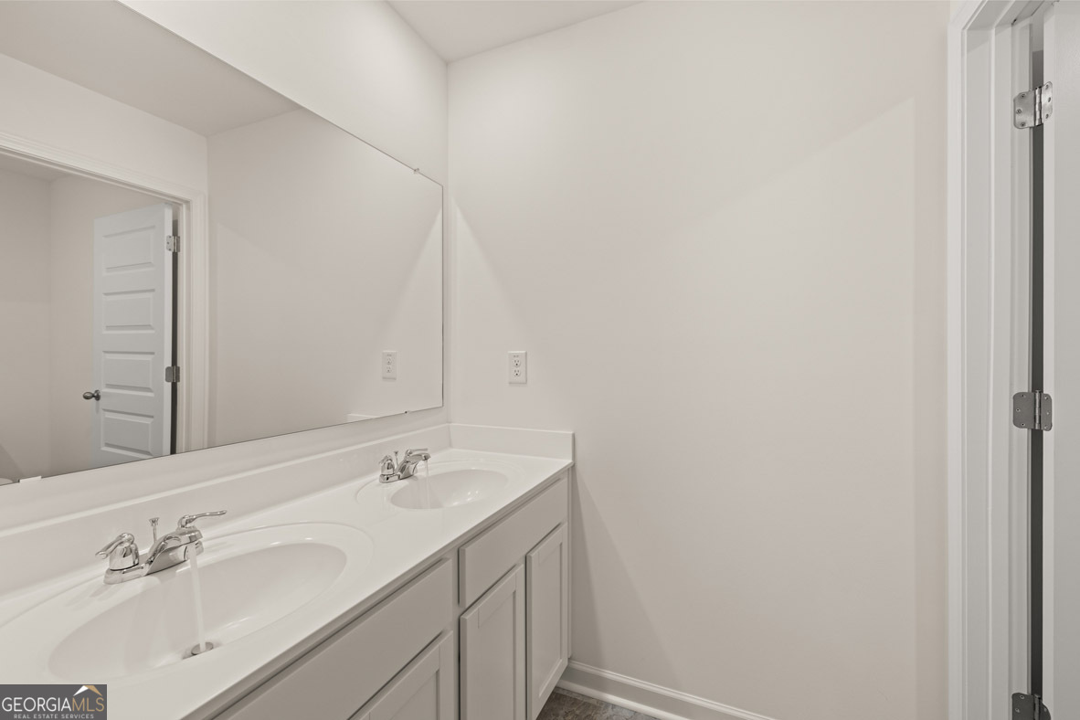 3099 Champions Way Property Photo 30