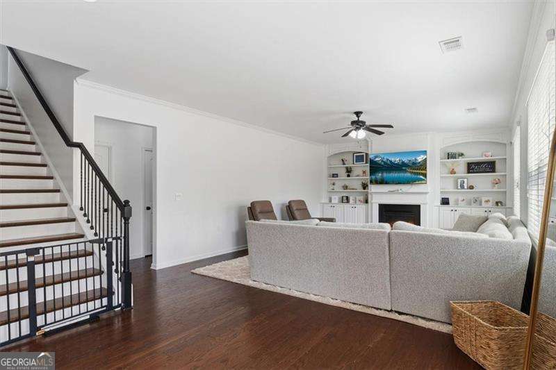 1675 Cedar Mill Drive Property Photo 10
