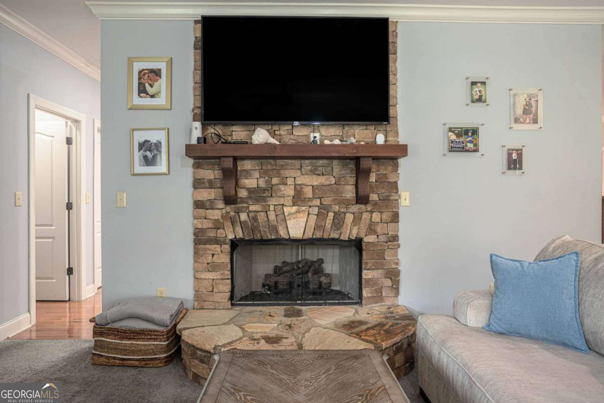 3627 E Hall Road Property Photo 11