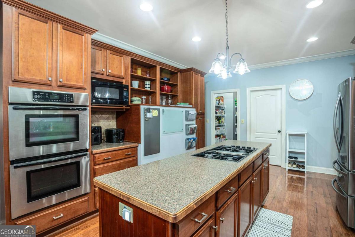3627 E Hall Road Property Photo 16