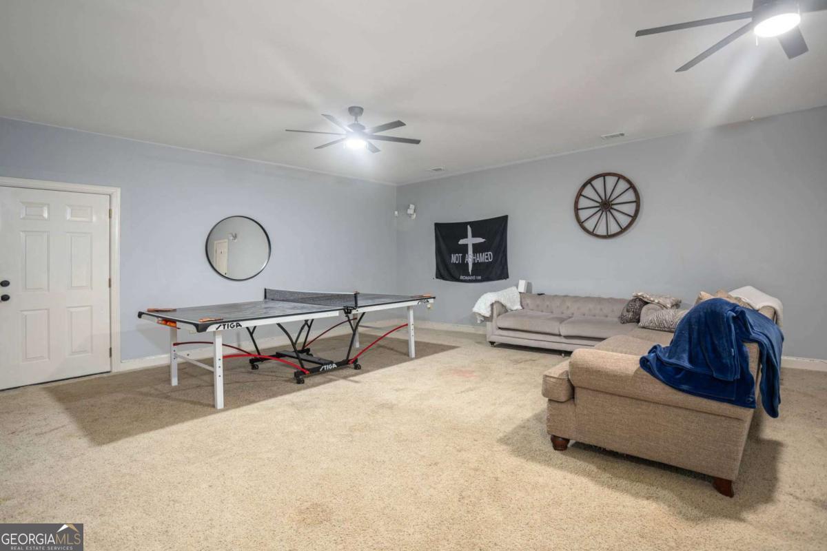 3627 E Hall Road Property Photo 32