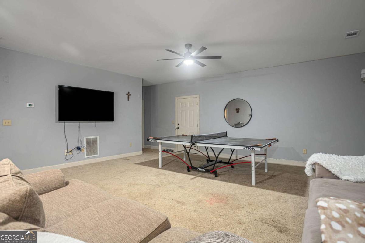 3627 E Hall Road Property Photo 33