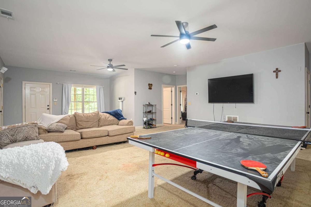 3627 E Hall Road Property Photo 36