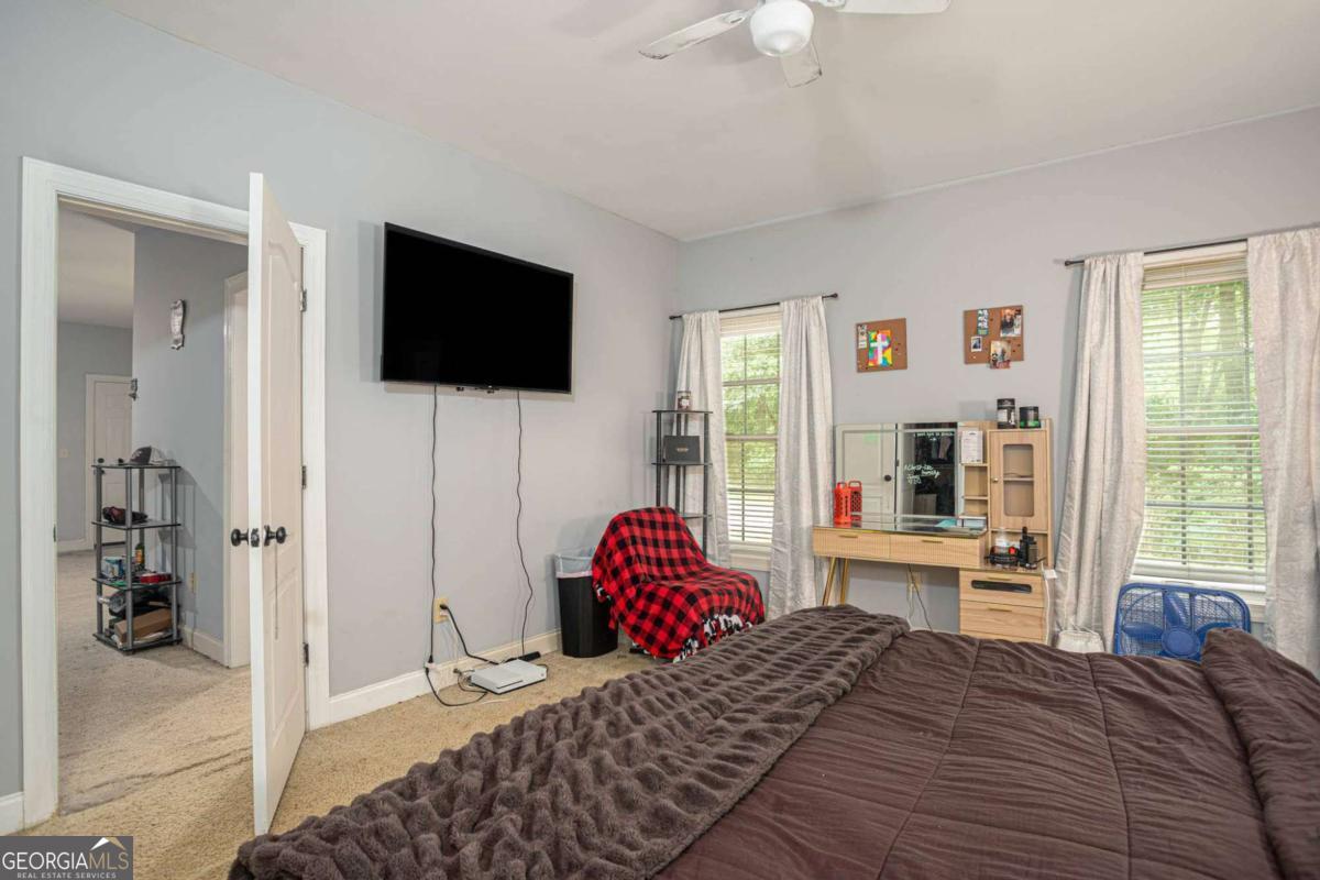 3627 E Hall Road Property Photo 38