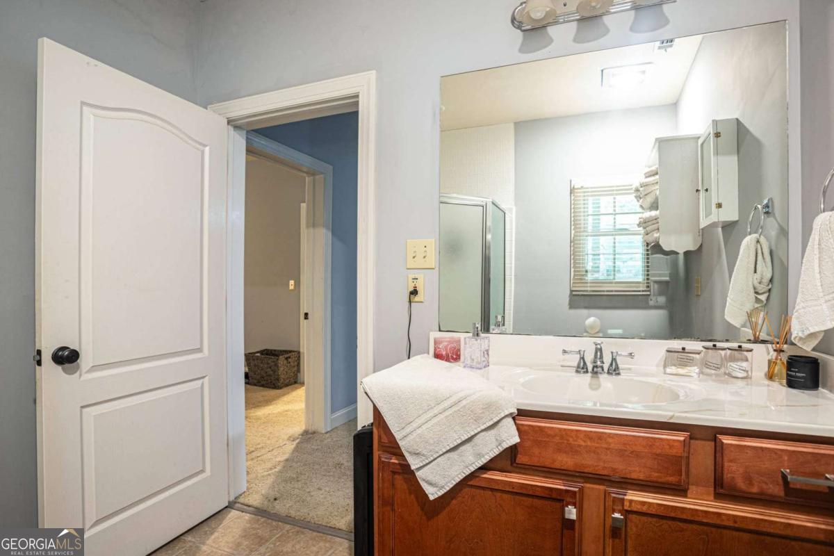 3627 E Hall Road Property Photo 41