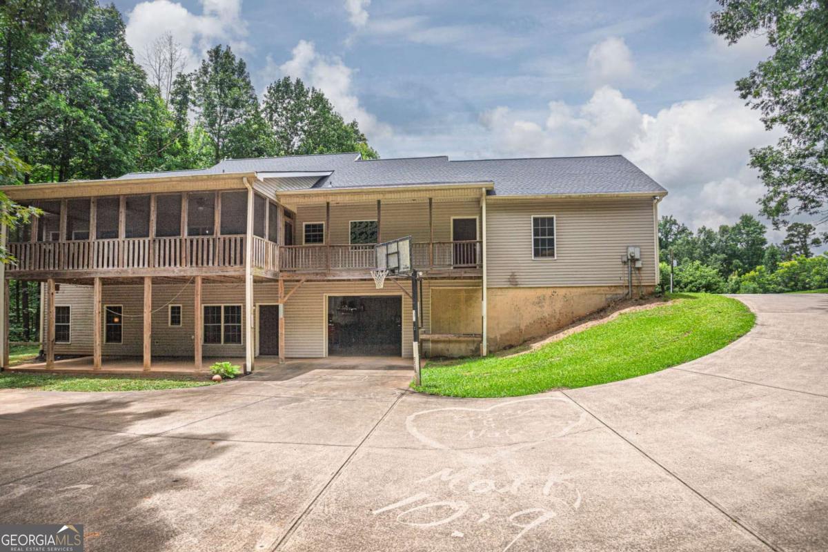 3627 E Hall Road Property Photo 48