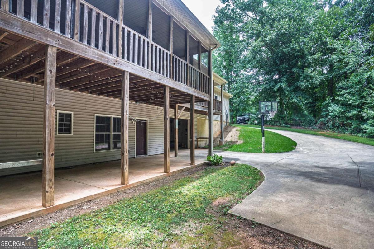 3627 E Hall Road Property Photo 49