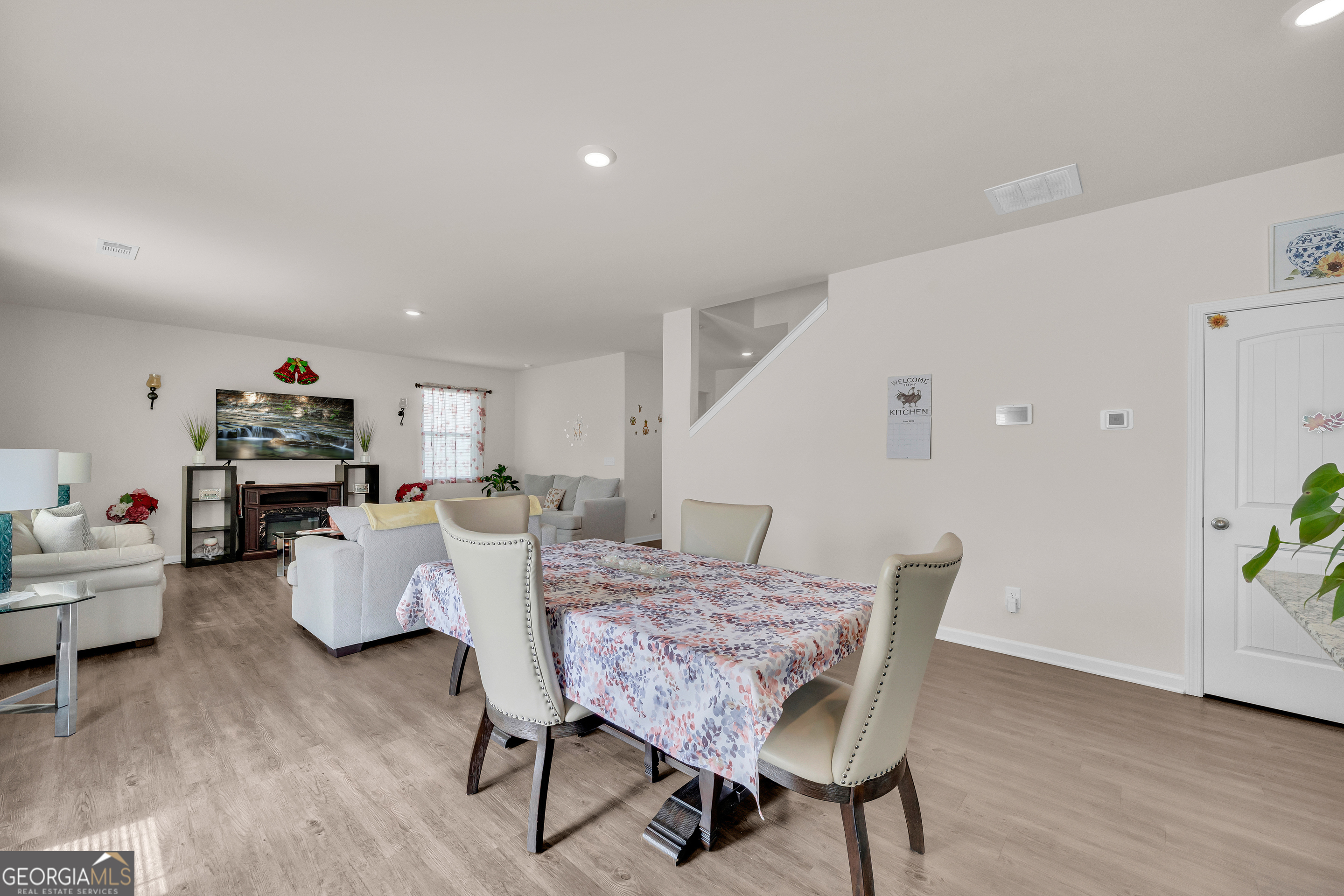135 Starbuck Parkway Property Photo 12