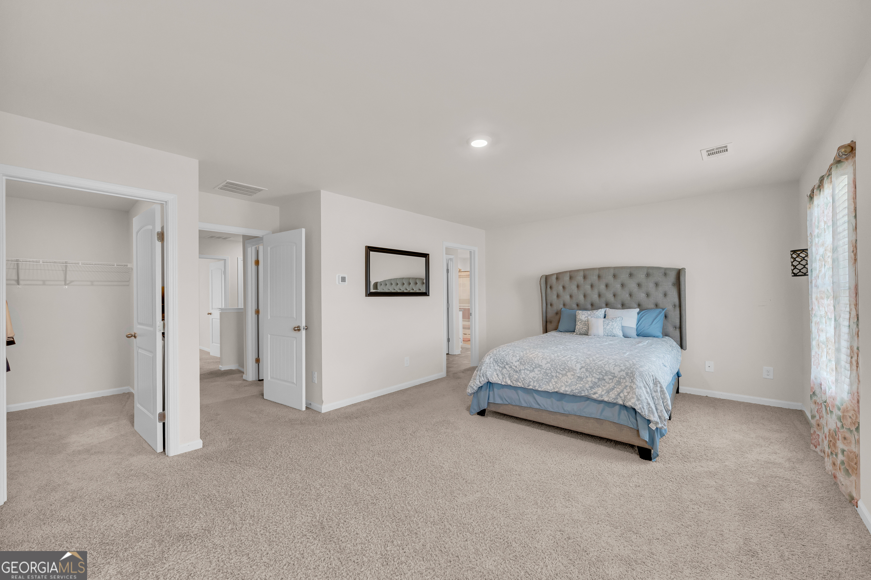 135 Starbuck Parkway Property Photo 26