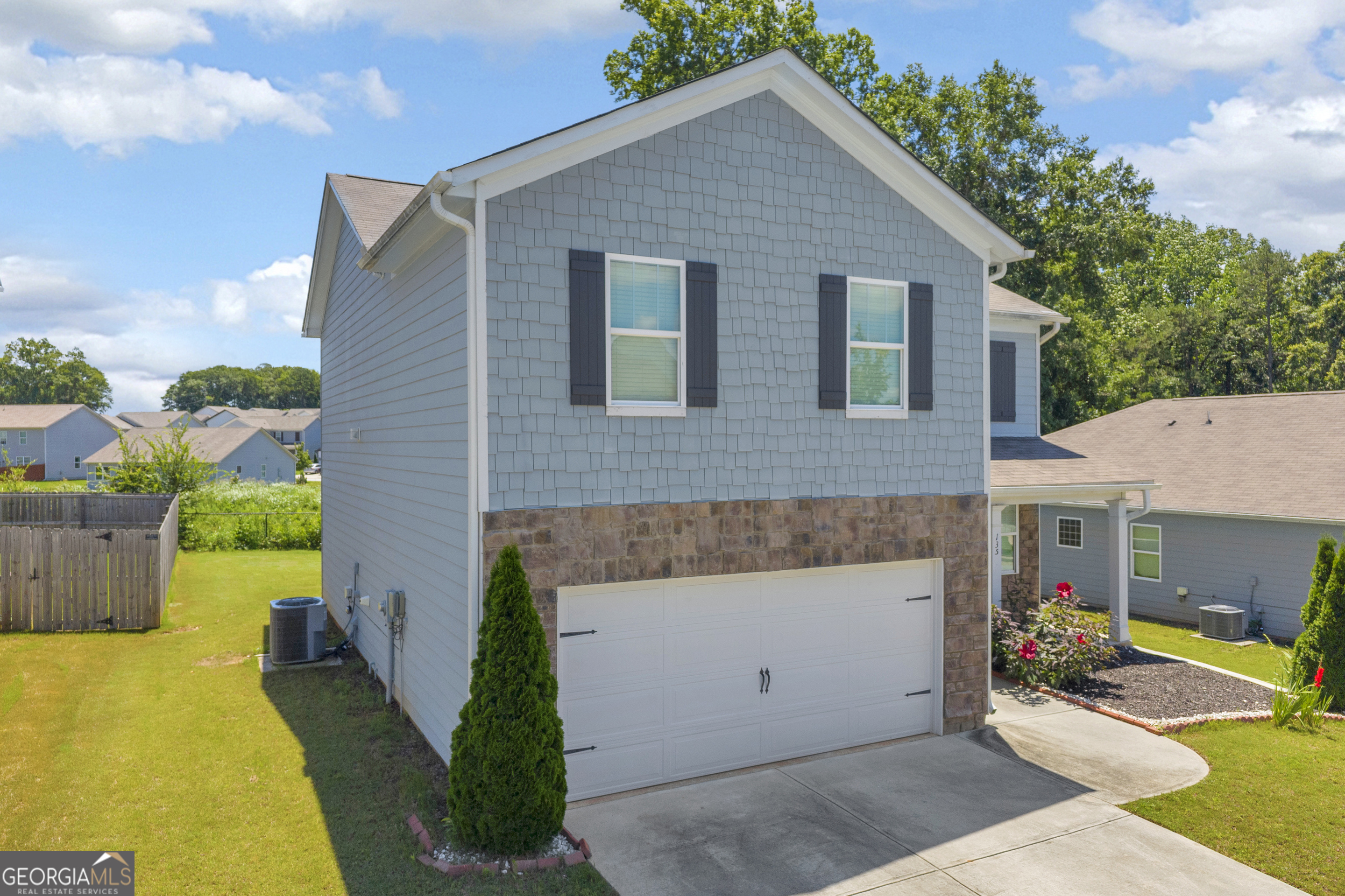 135 Starbuck Parkway Property Photo 46