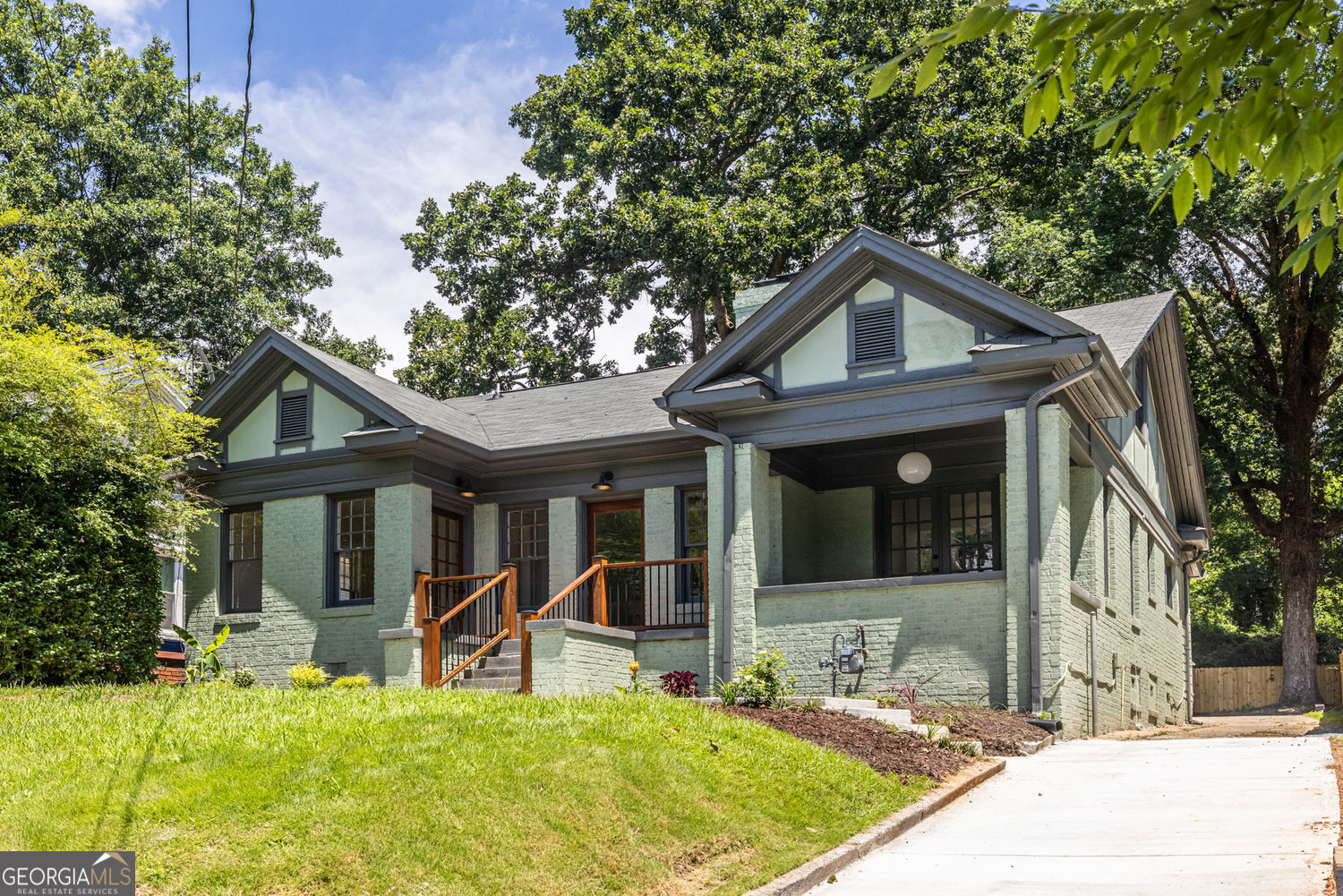1615 Stokes Avenue Sw Property Photo 1