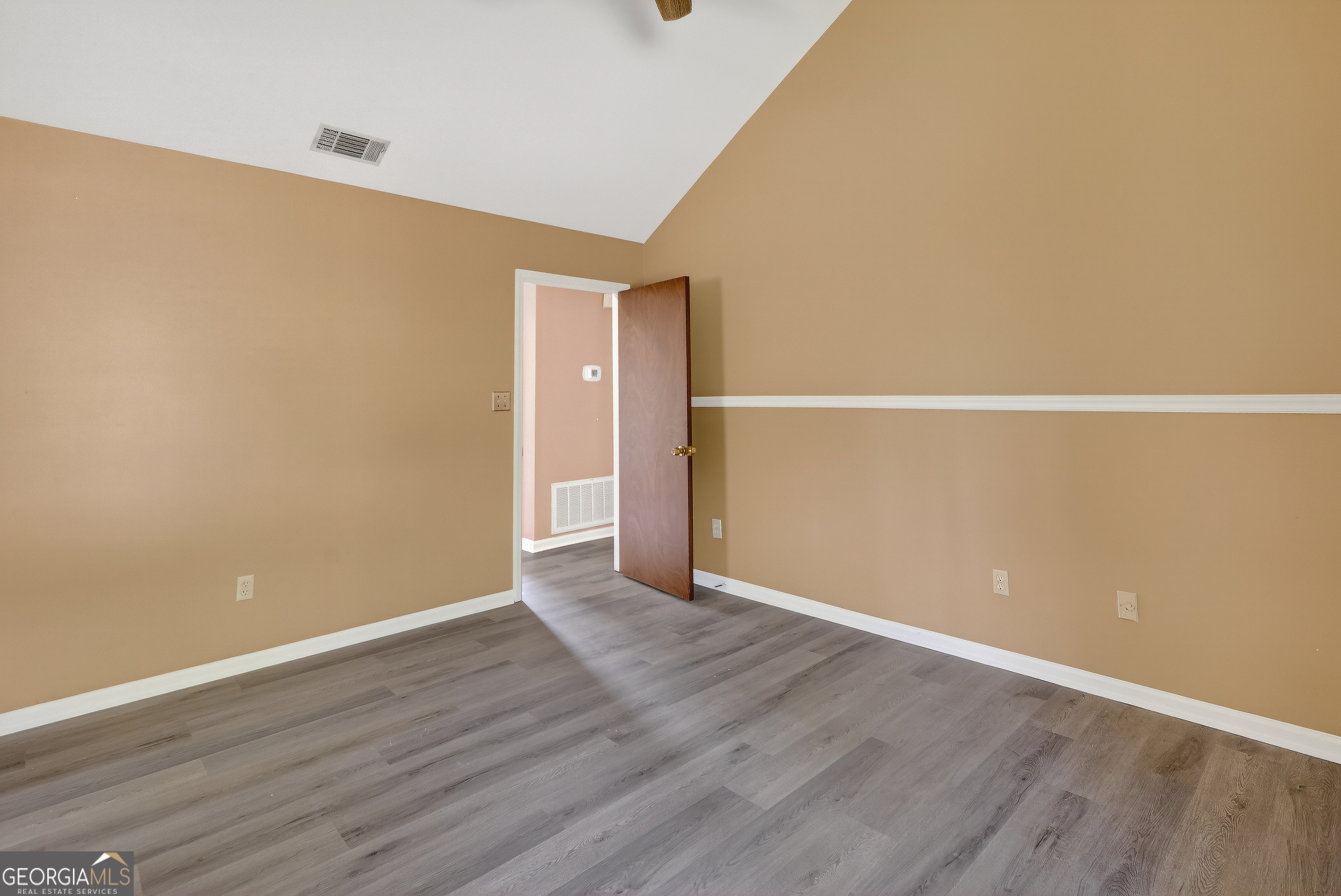 6 N Nicholson Circle Property Photo 12