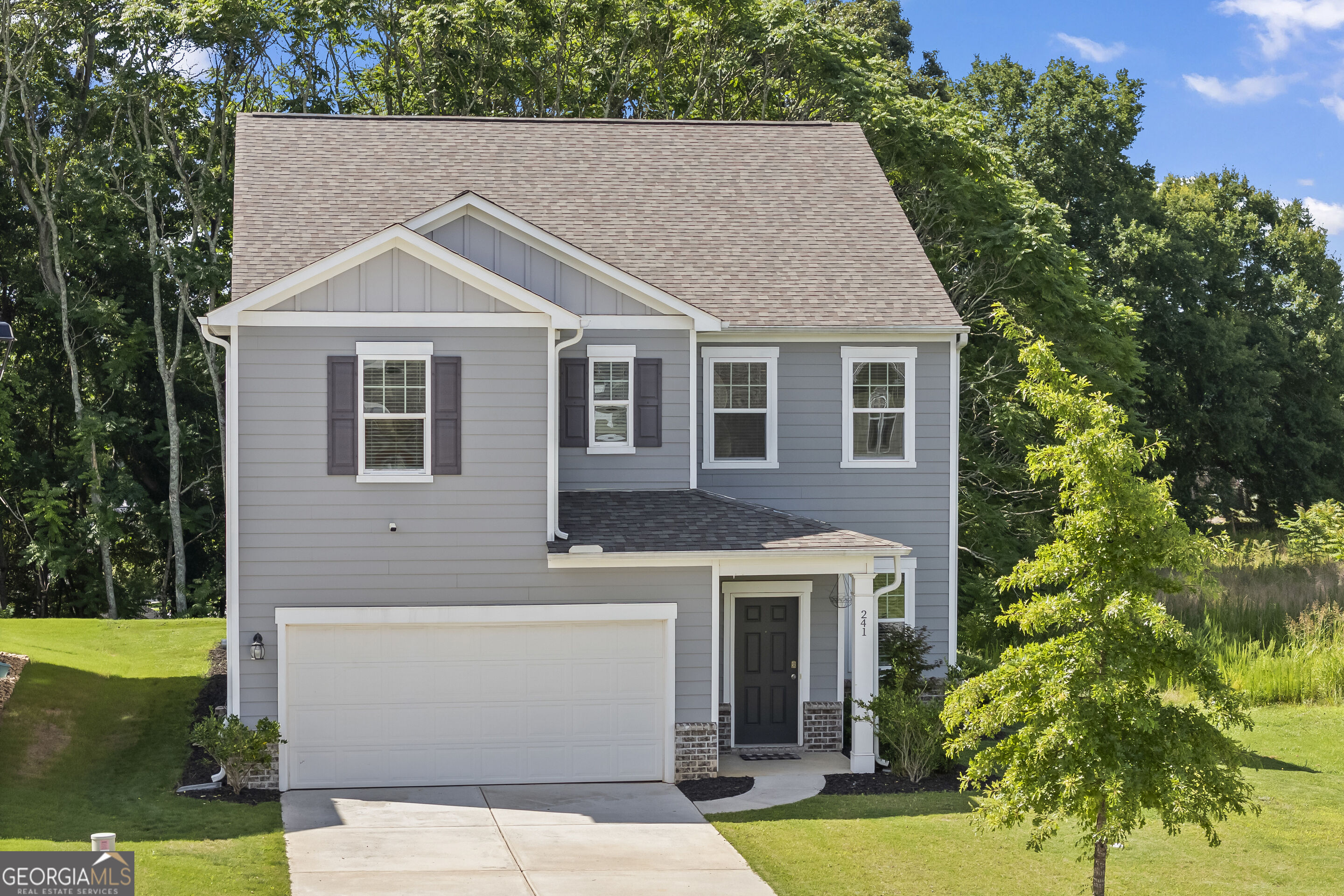 241 Knightsbridge Lane