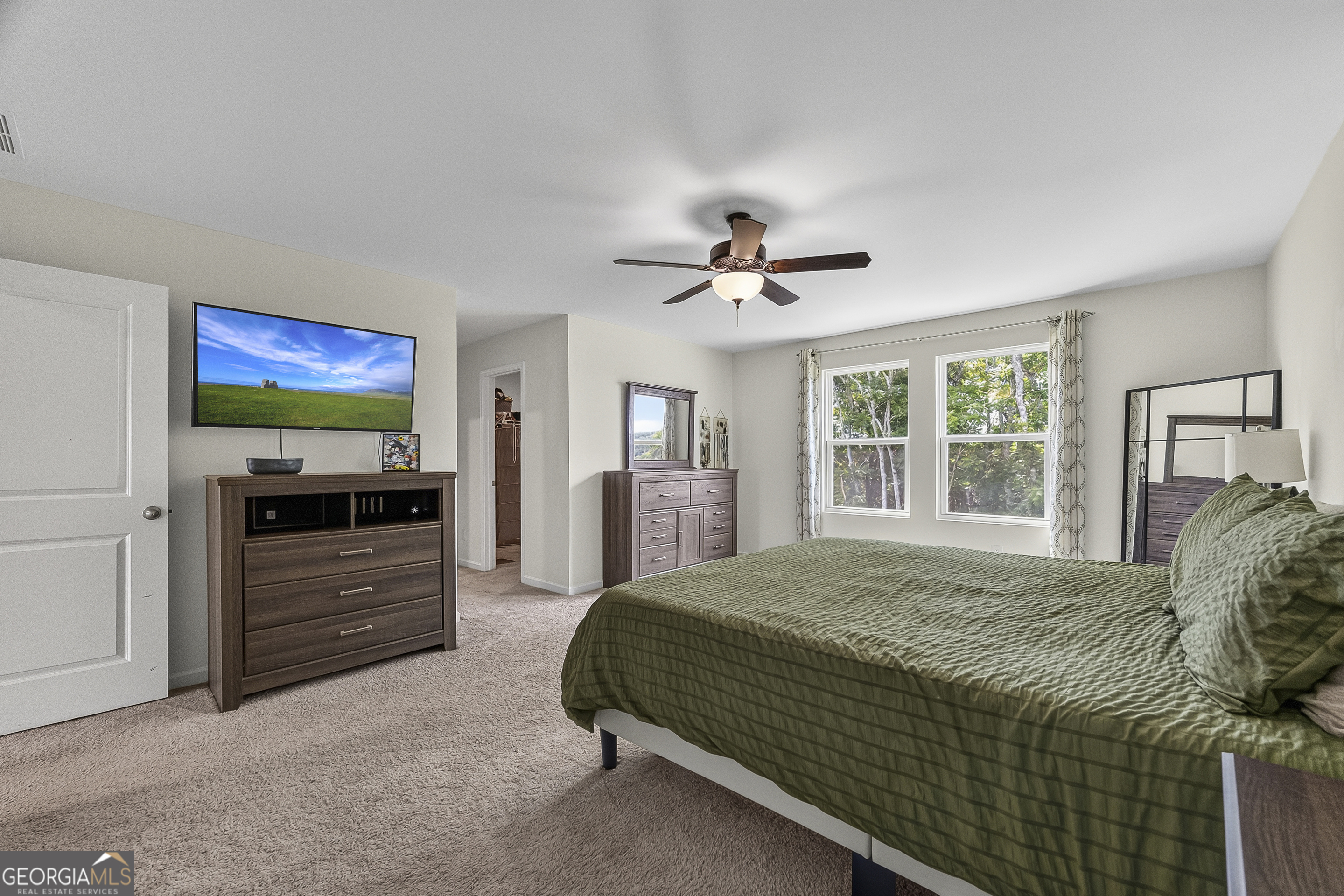 241 Knightsbridge Lane Property Photo 28