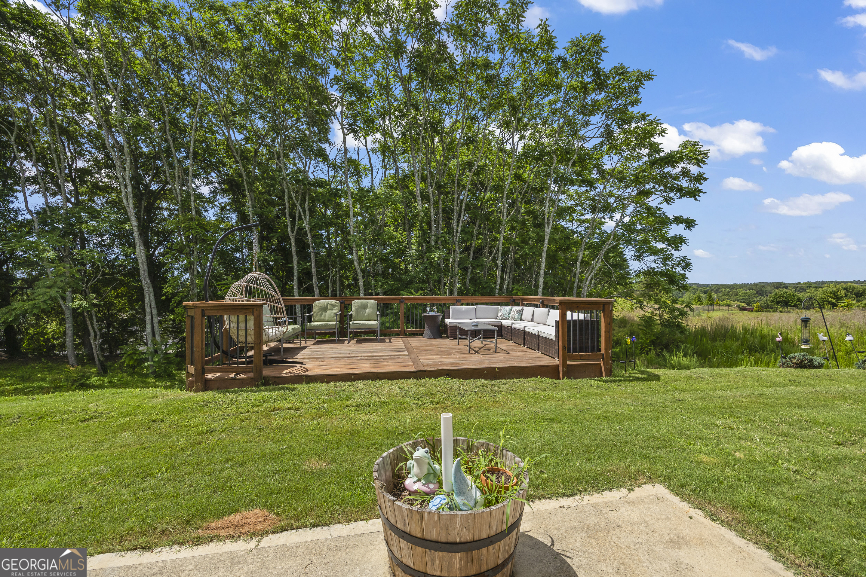 241 Knightsbridge Lane Property Photo 34