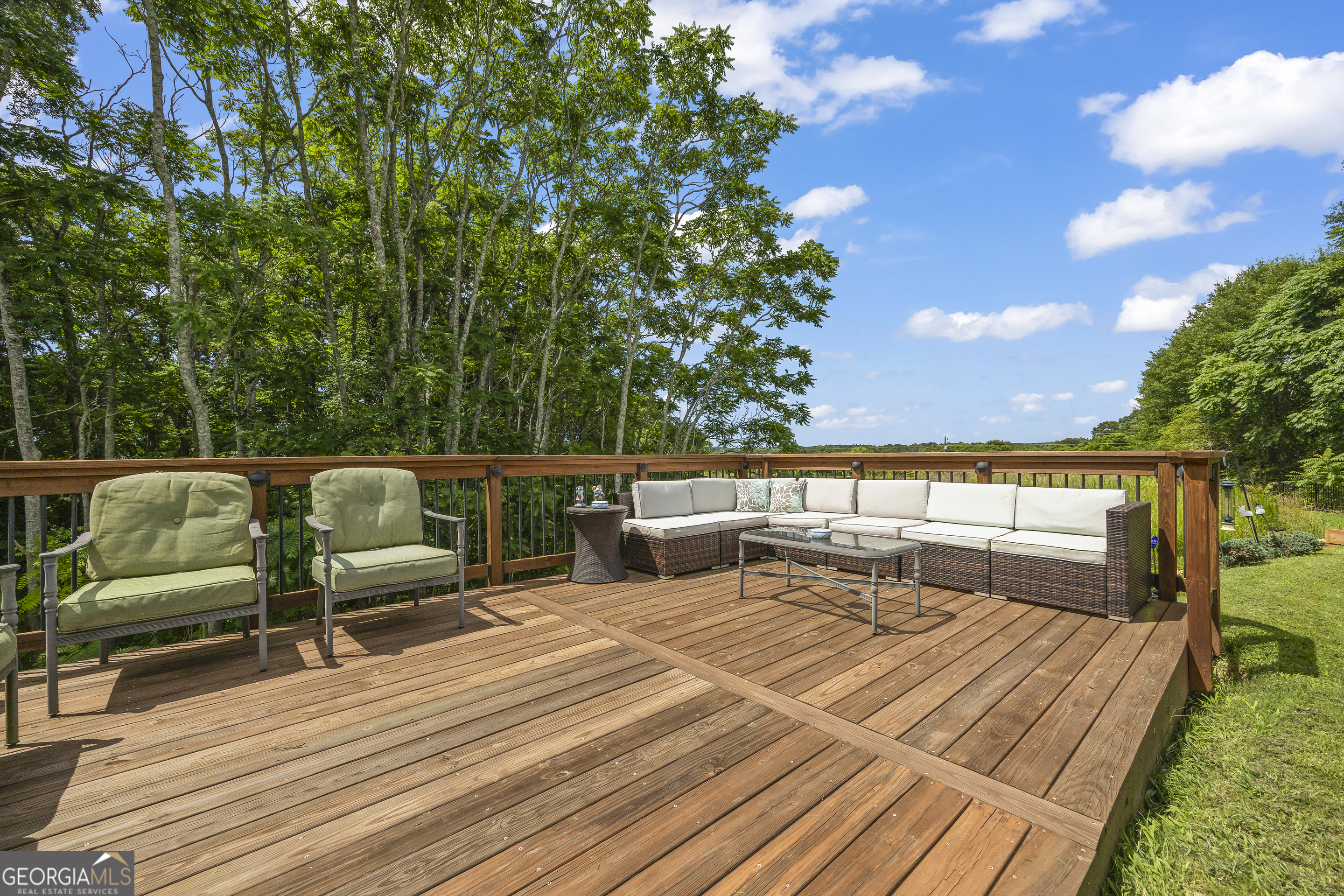 241 Knightsbridge Lane Property Photo 35