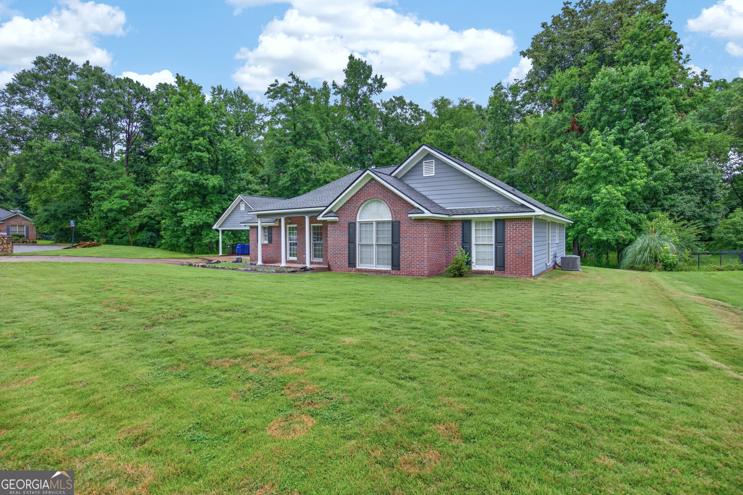 4029 Hardwood Way Property Photo 1