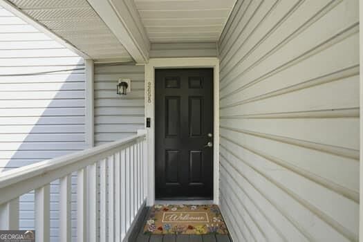 2698 Suwanee Way Property Photo 8