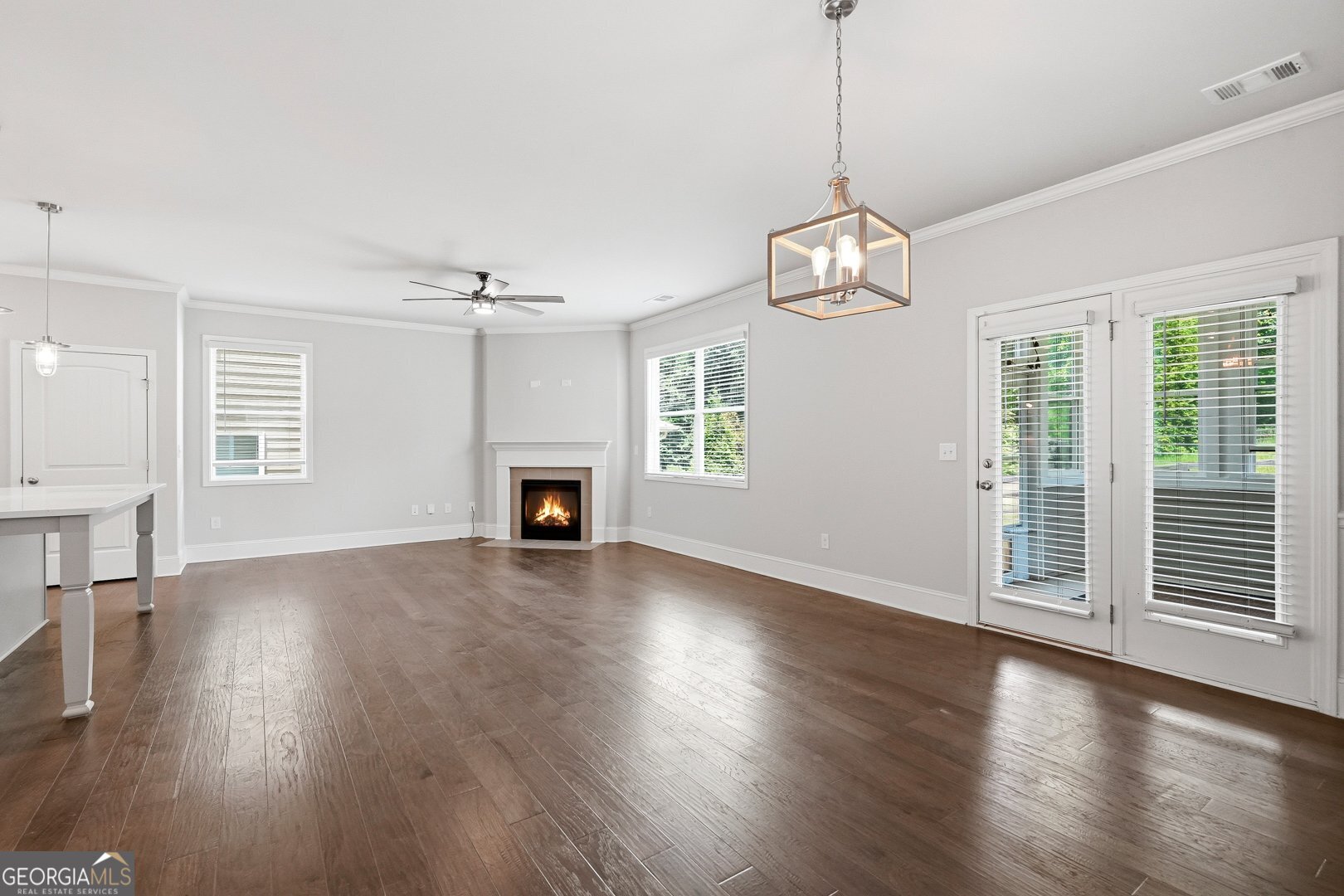 6464 Crosscreek Lane Property Photo 10