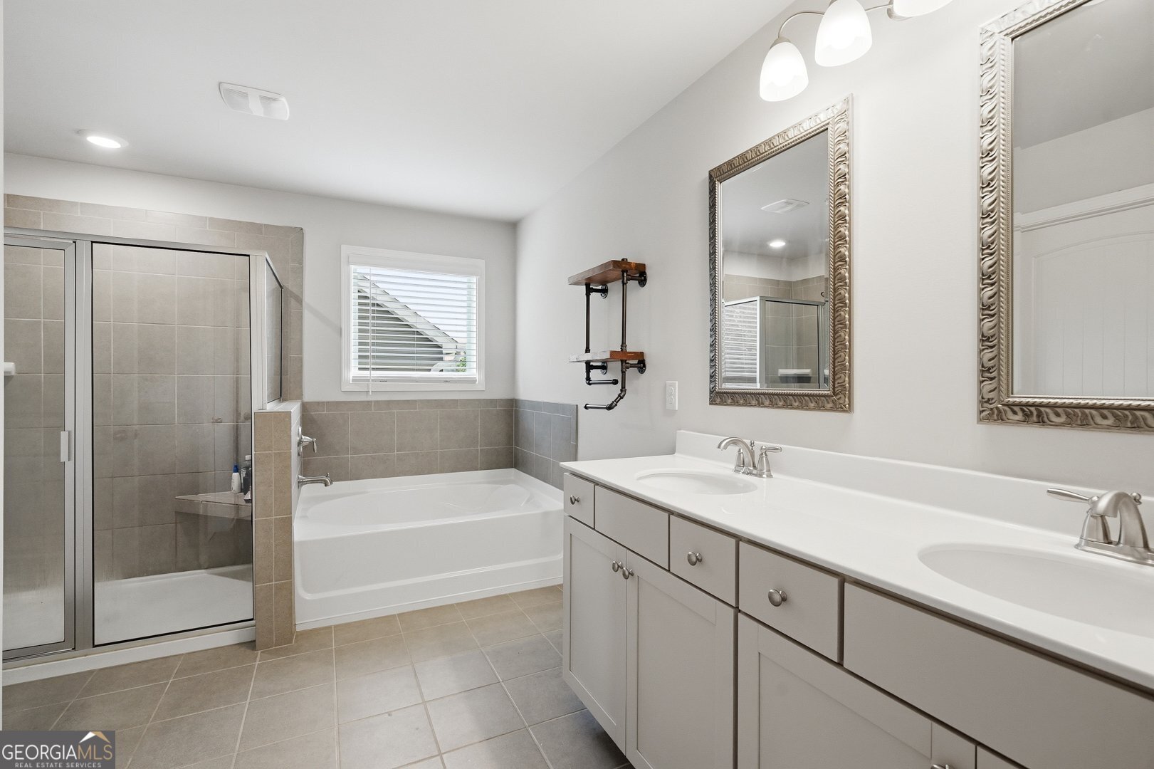 6464 Crosscreek Lane Property Photo 21