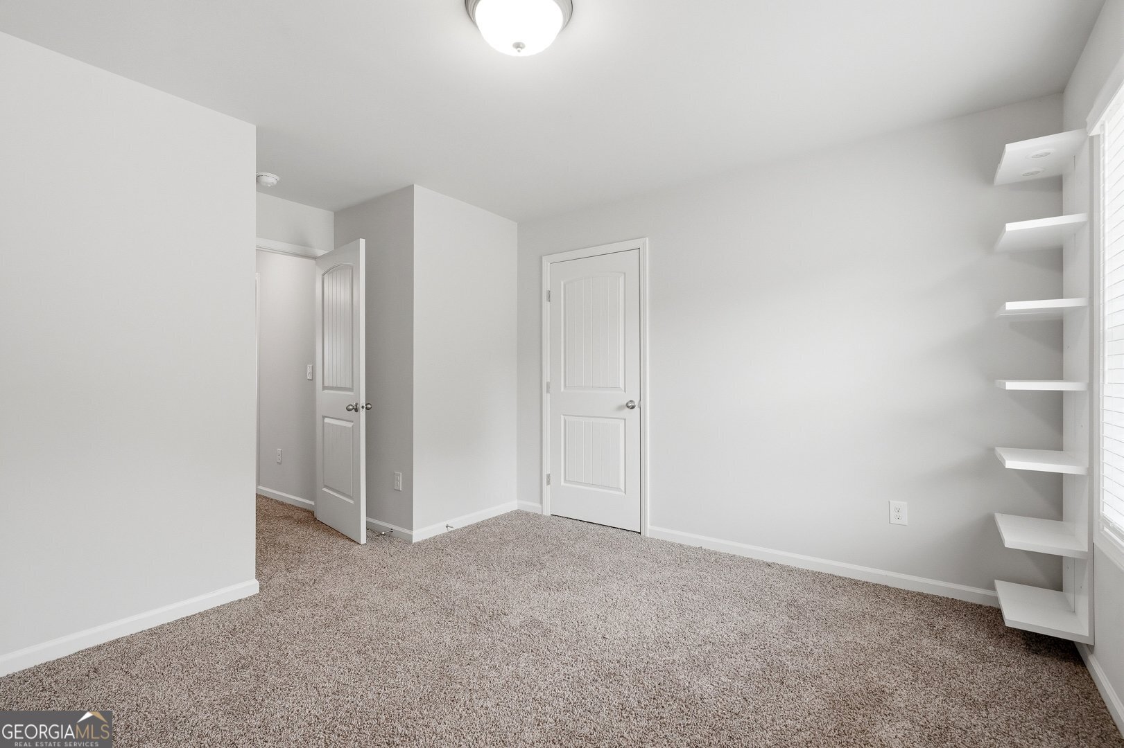 6464 Crosscreek Lane Property Photo 27