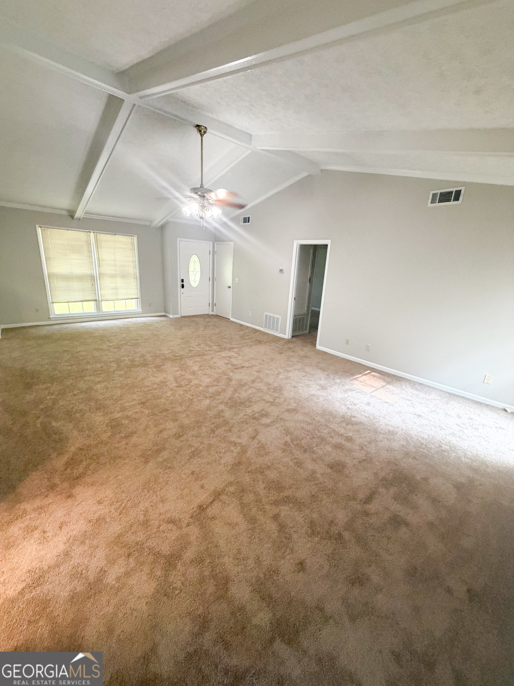 123 Hazel Way Property Photo 10