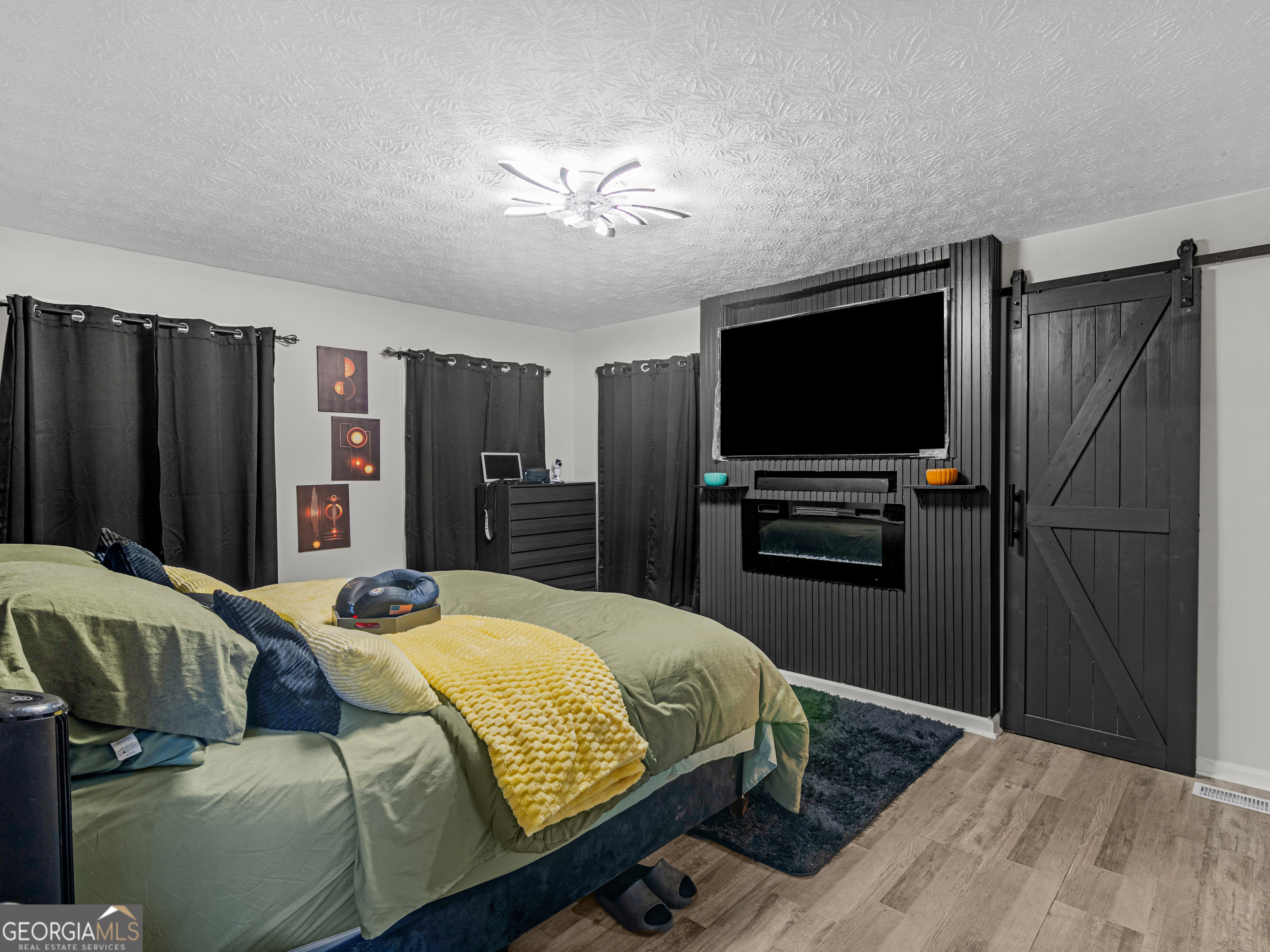 640 New Morn Drive Property Photo 23