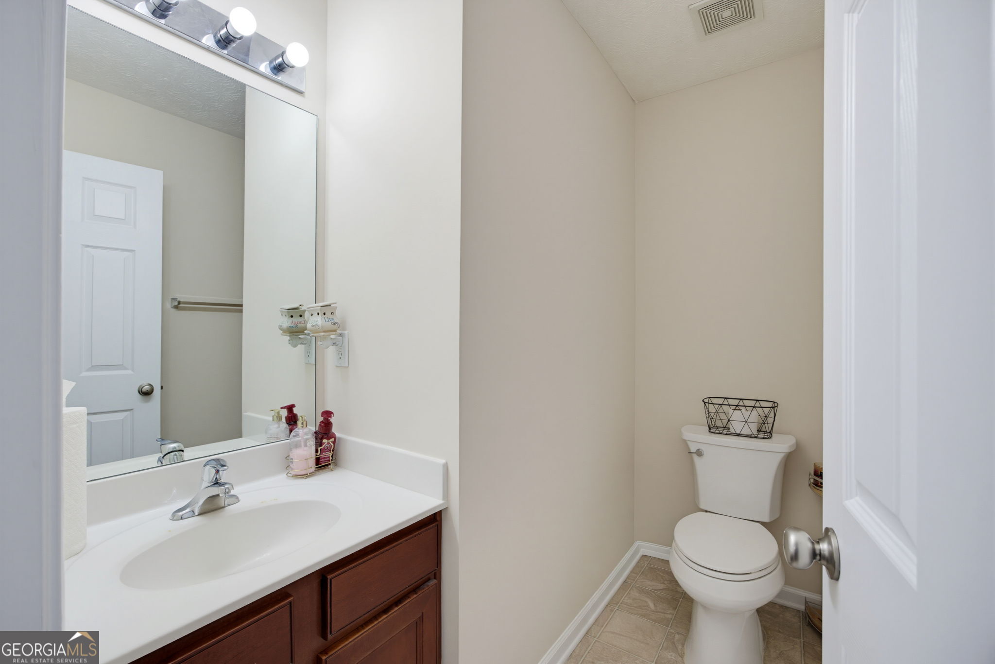 203 Overlook Drive Property Photo 30