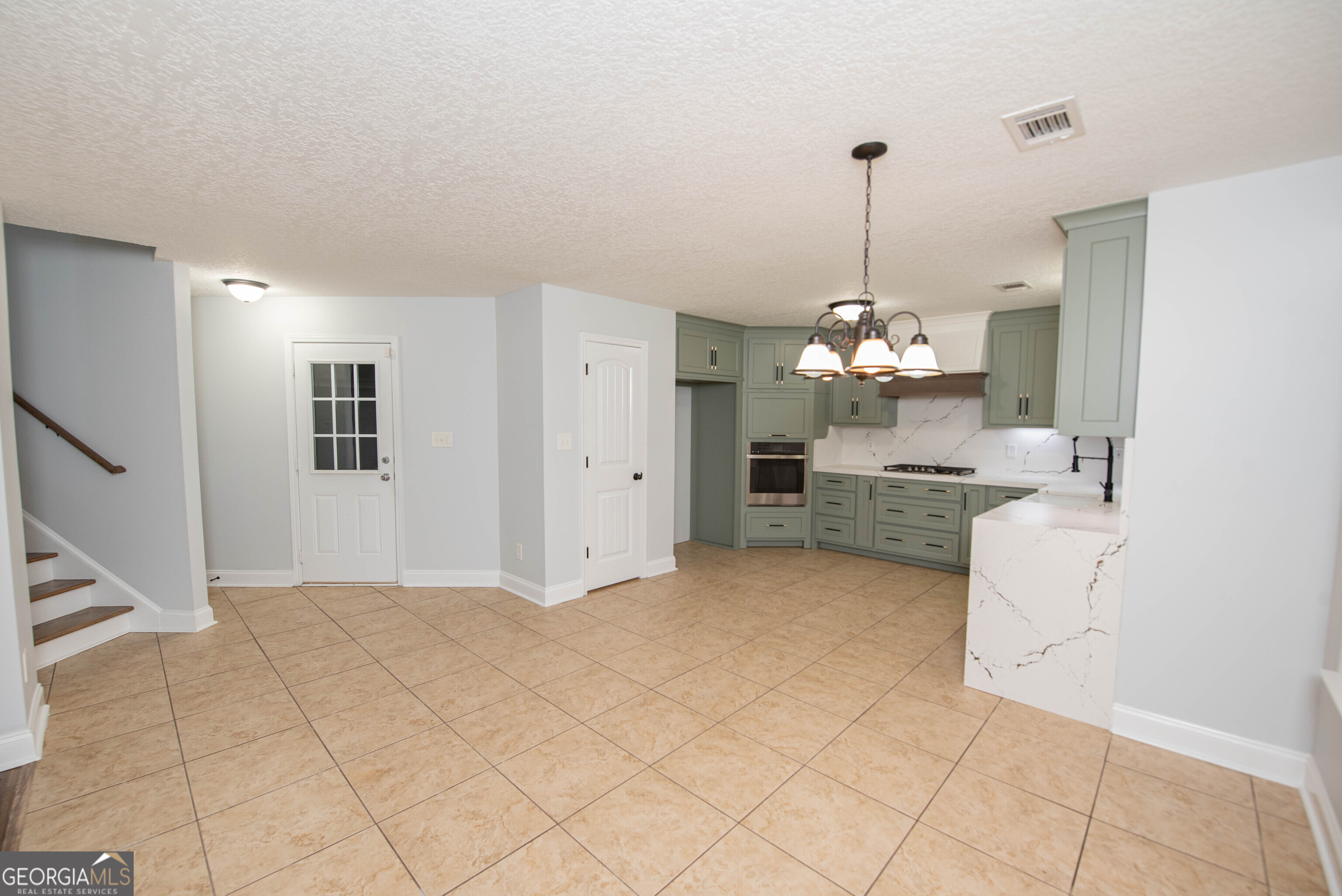 202 Northumberland Way Property Photo 23