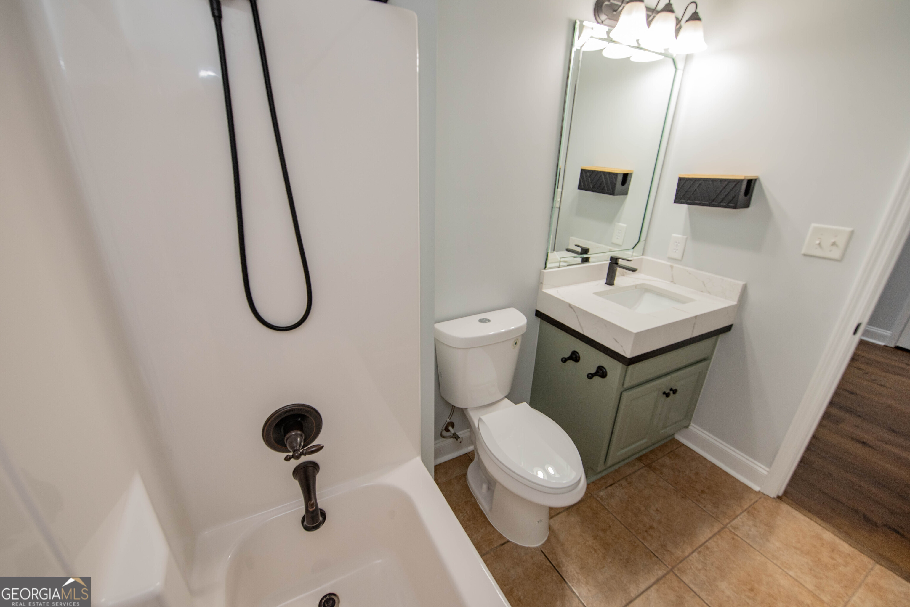 202 Northumberland Way Property Photo 35