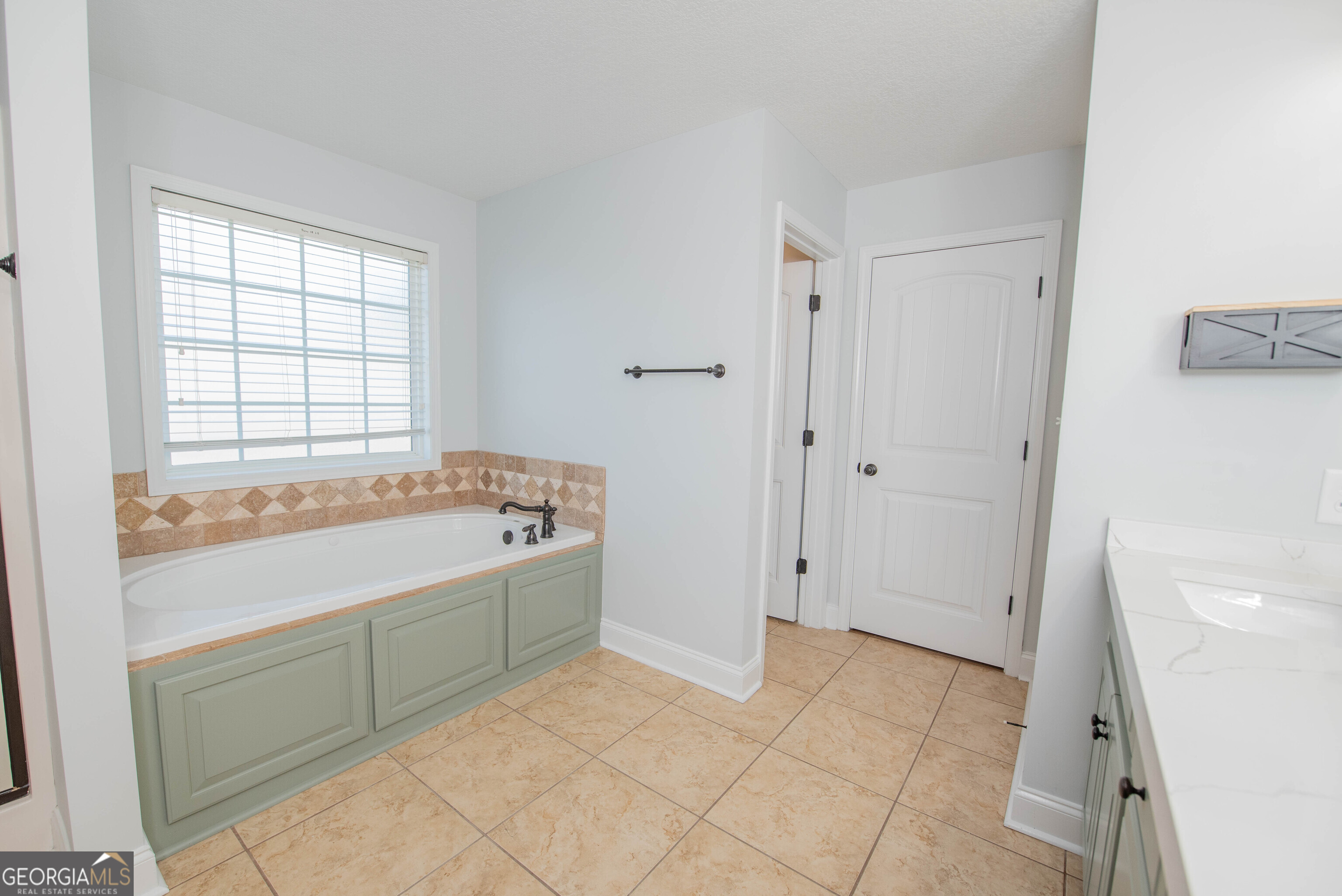 202 Northumberland Way Property Photo 63