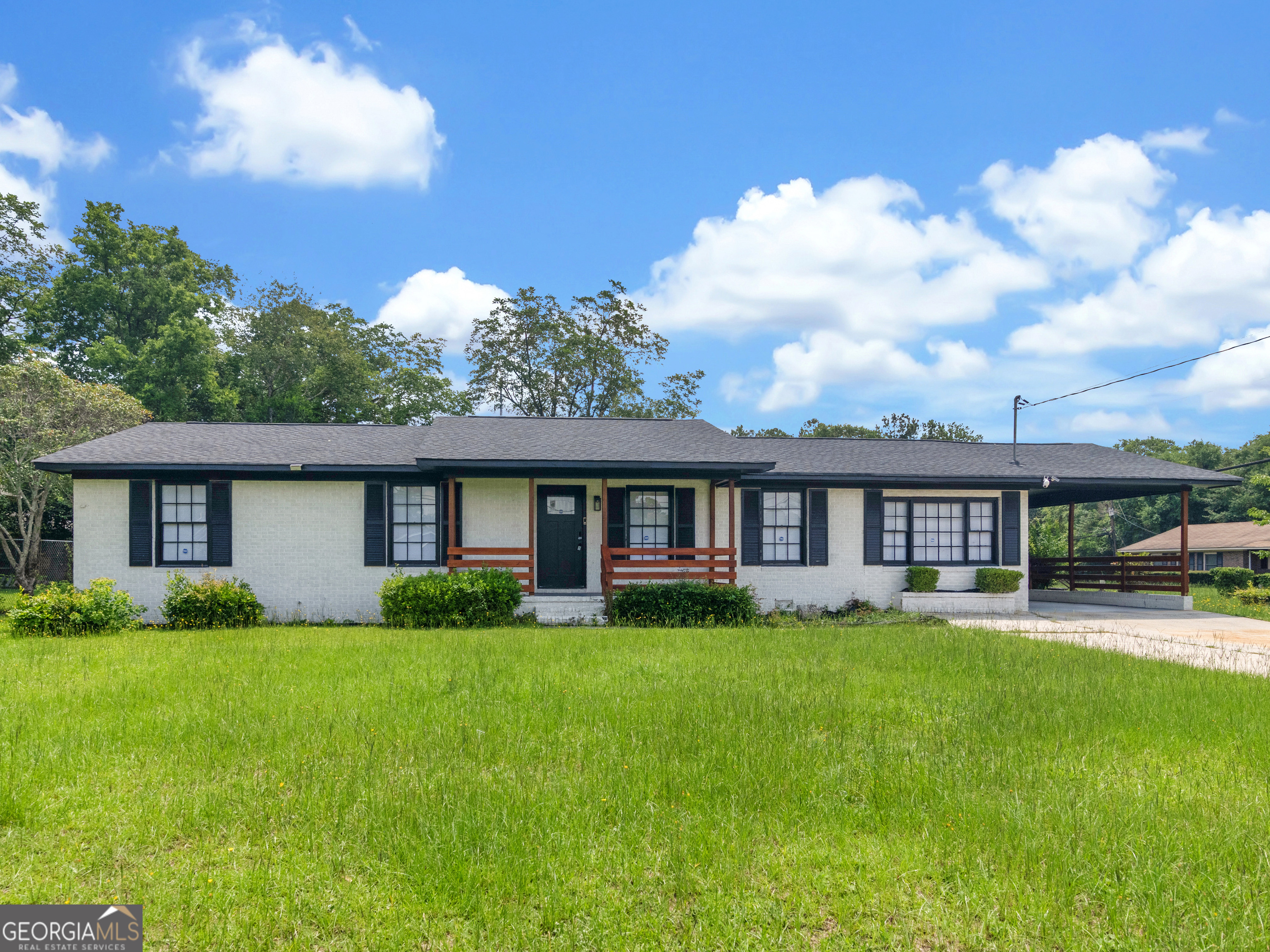 3103 Stratford Drive Property Photo 1