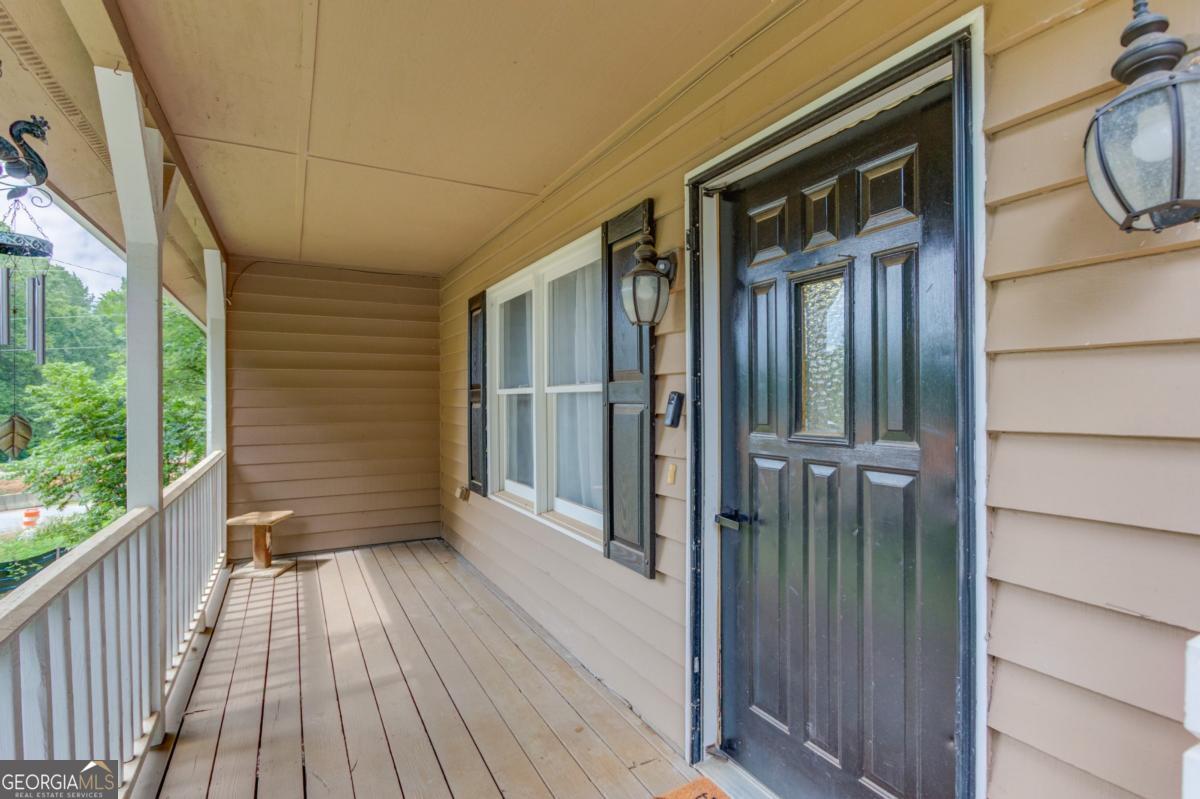 3305 Ladd Drive Property Photo 4