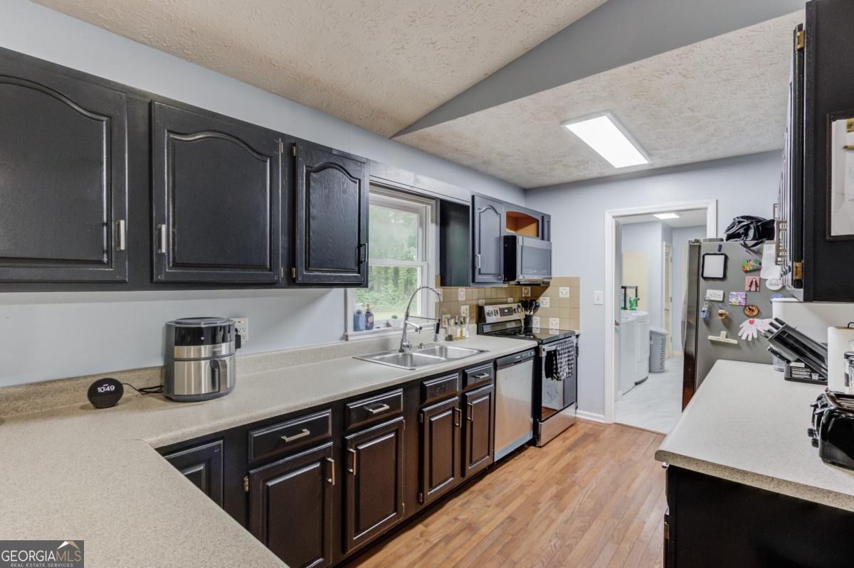 3305 Ladd Drive Property Photo 11