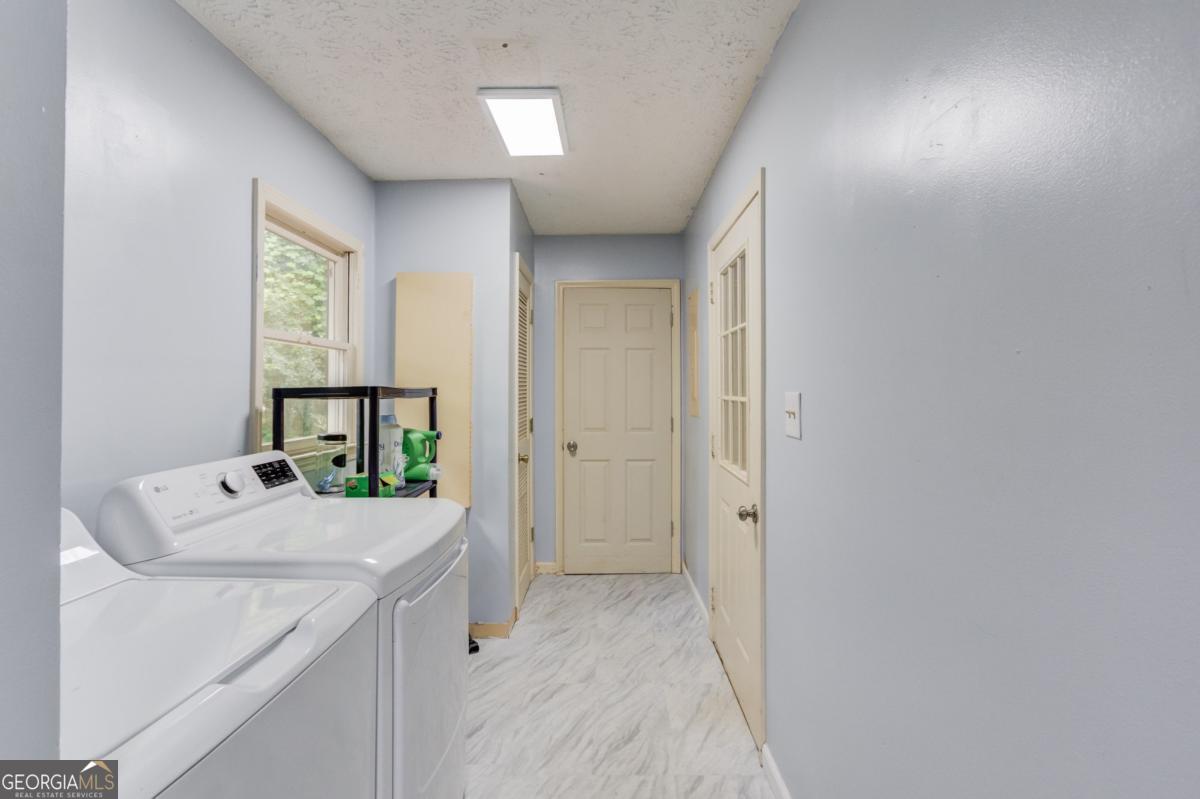 3305 Ladd Drive Property Photo 23