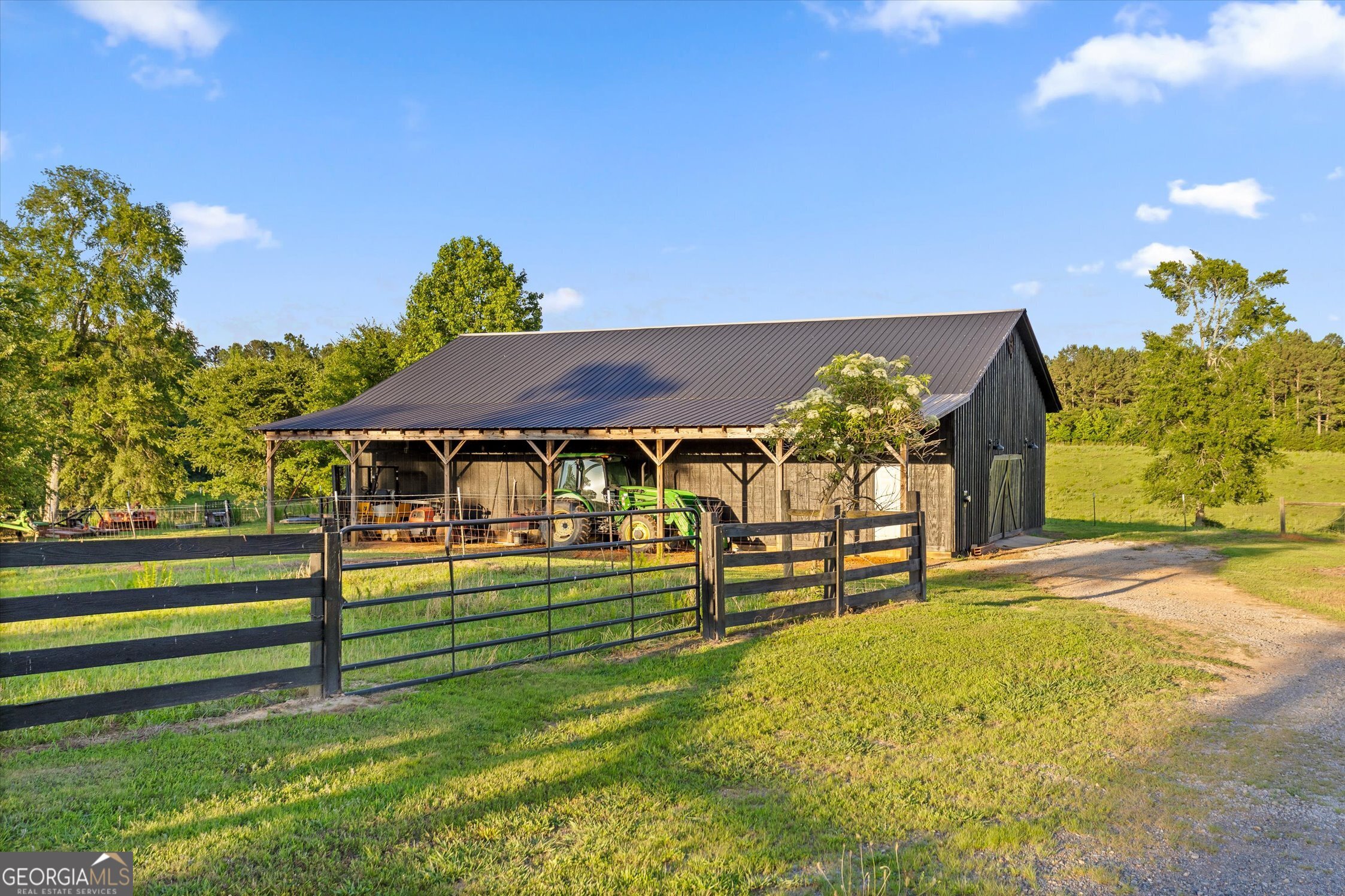 3905 Highway 286 Property Photo 11