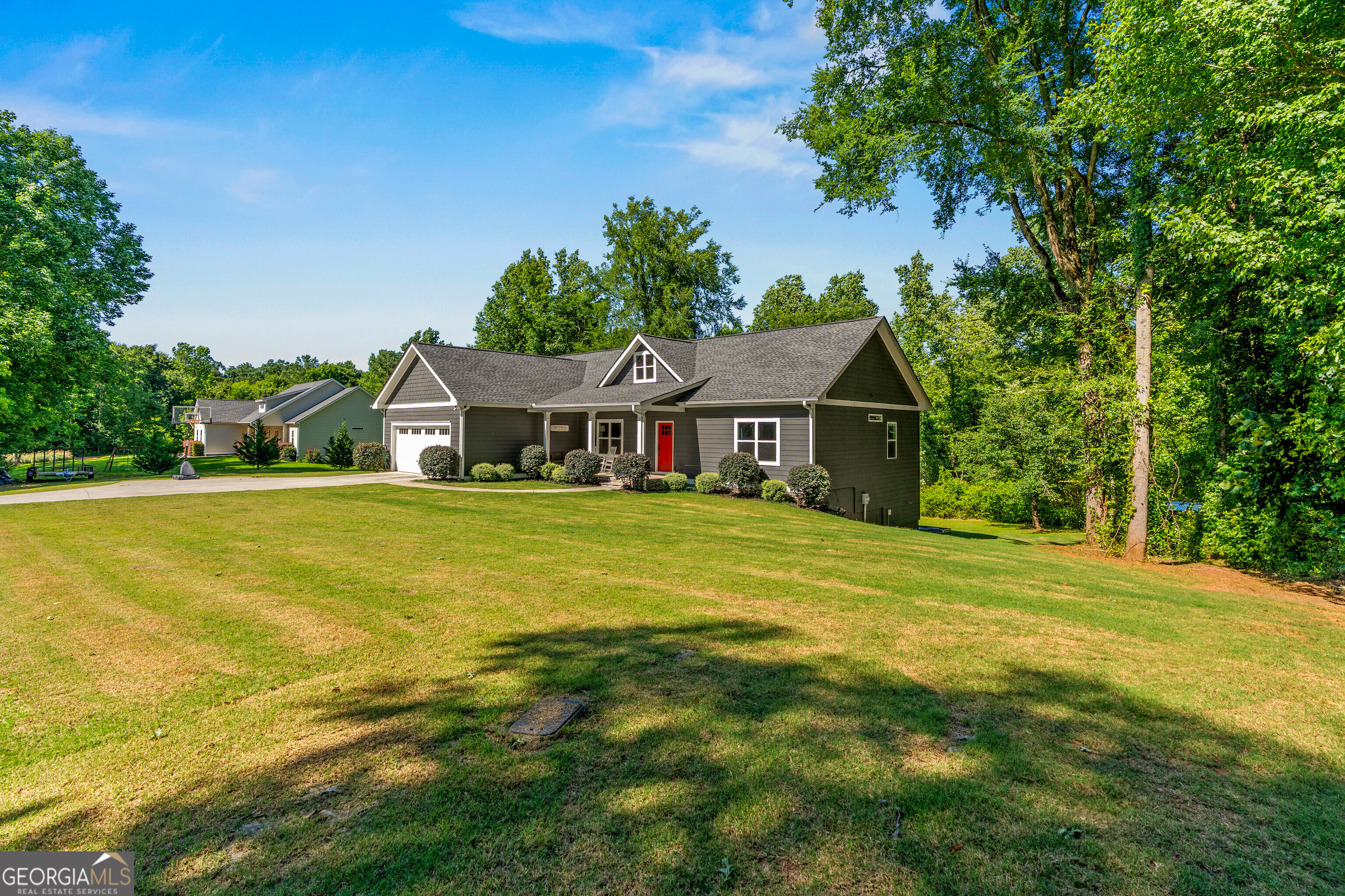 1055 Harden Bridge Road Property Photo 4