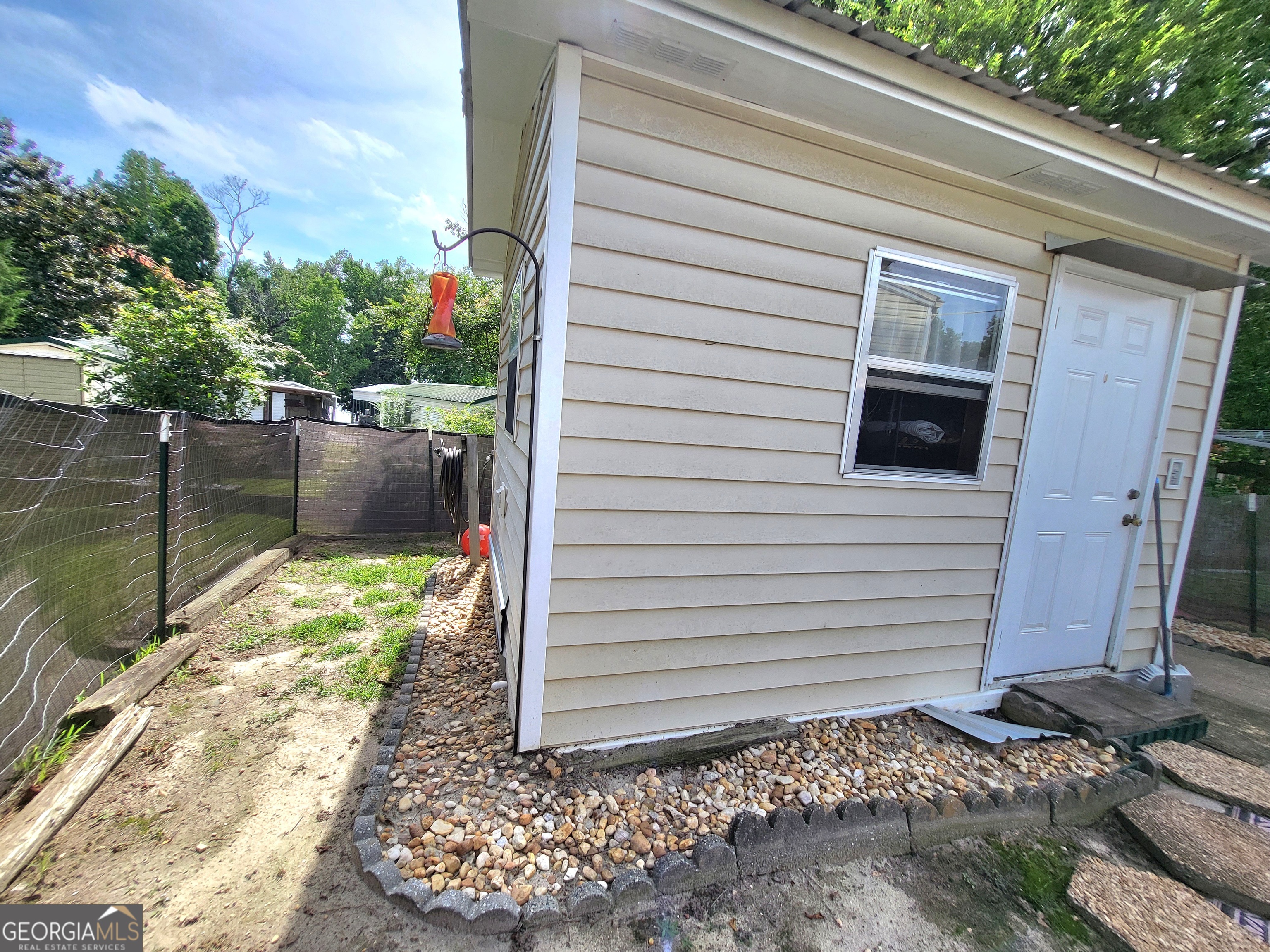 197 Whispering Pines Boulevard Property Photo 9