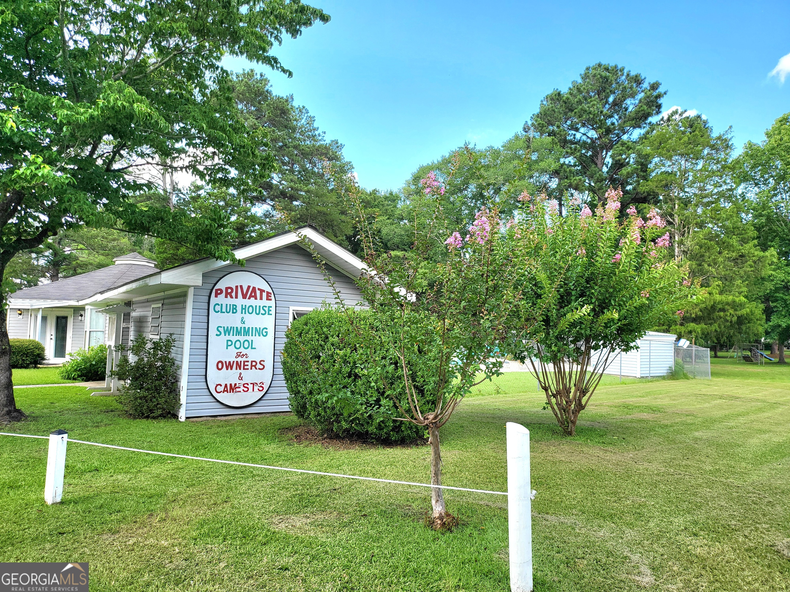 197 Whispering Pines Boulevard Property Photo 27