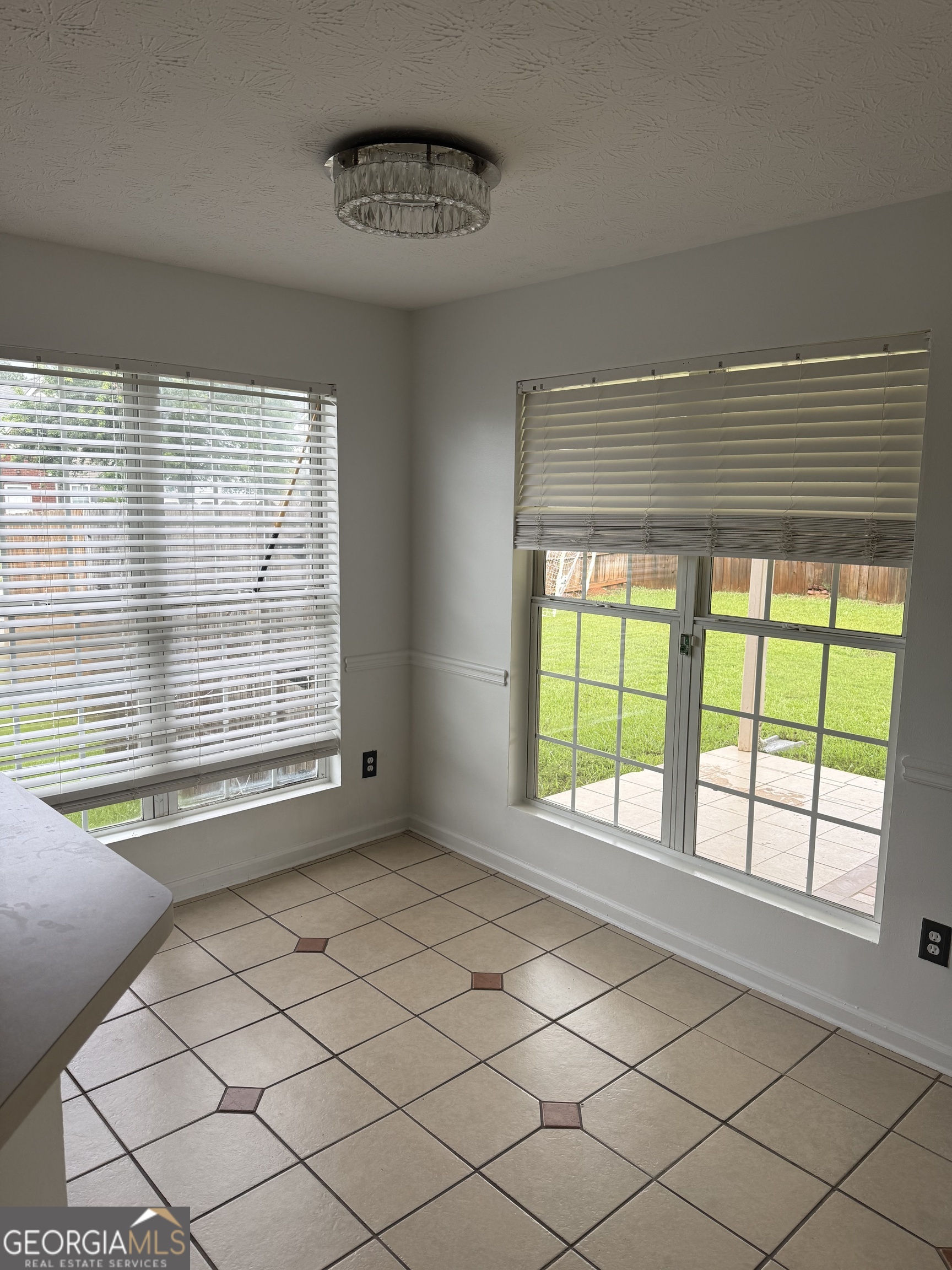 1885 New Orleans Way Property Photo 10