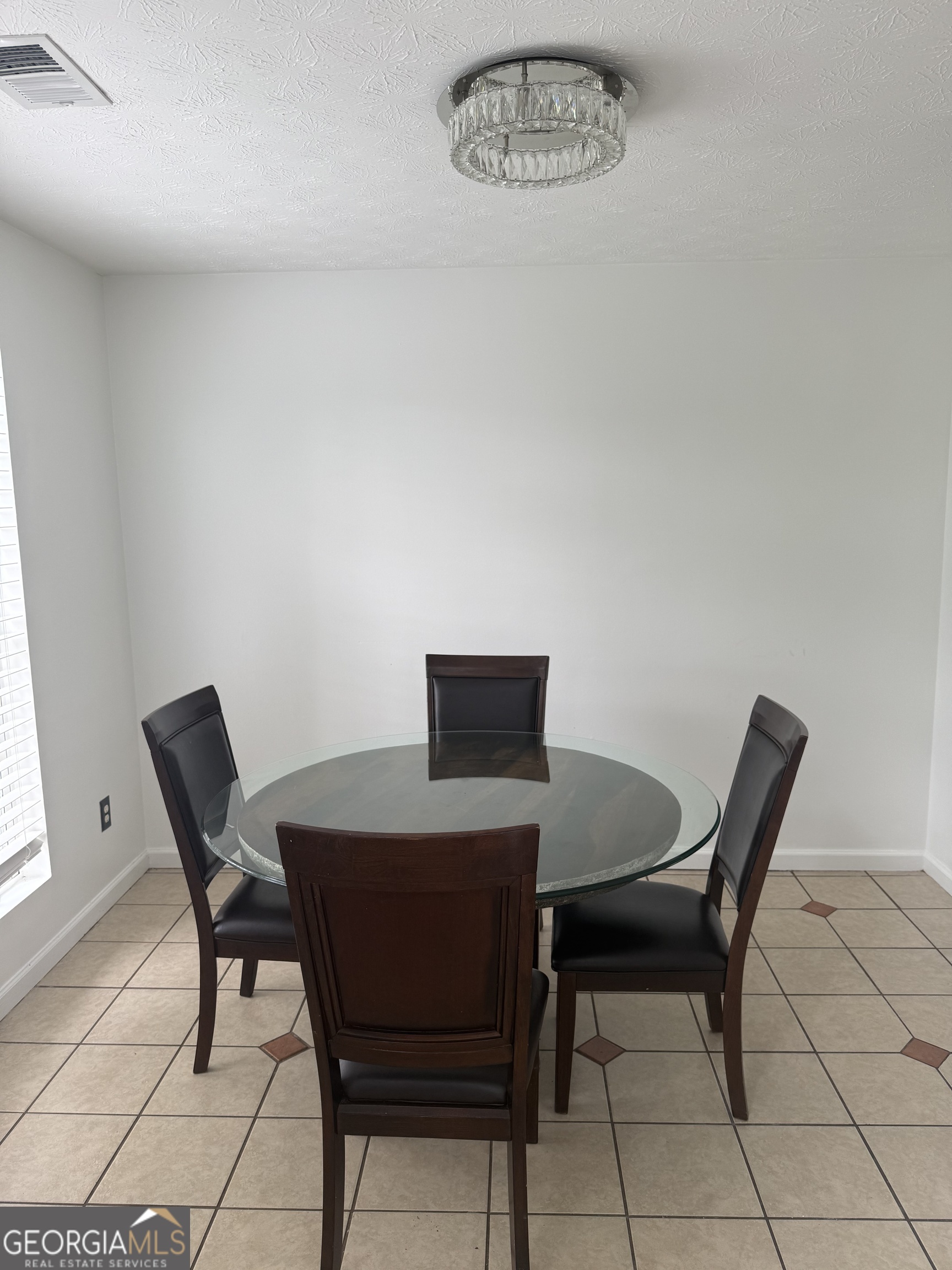 1885 New Orleans Way Property Photo 14