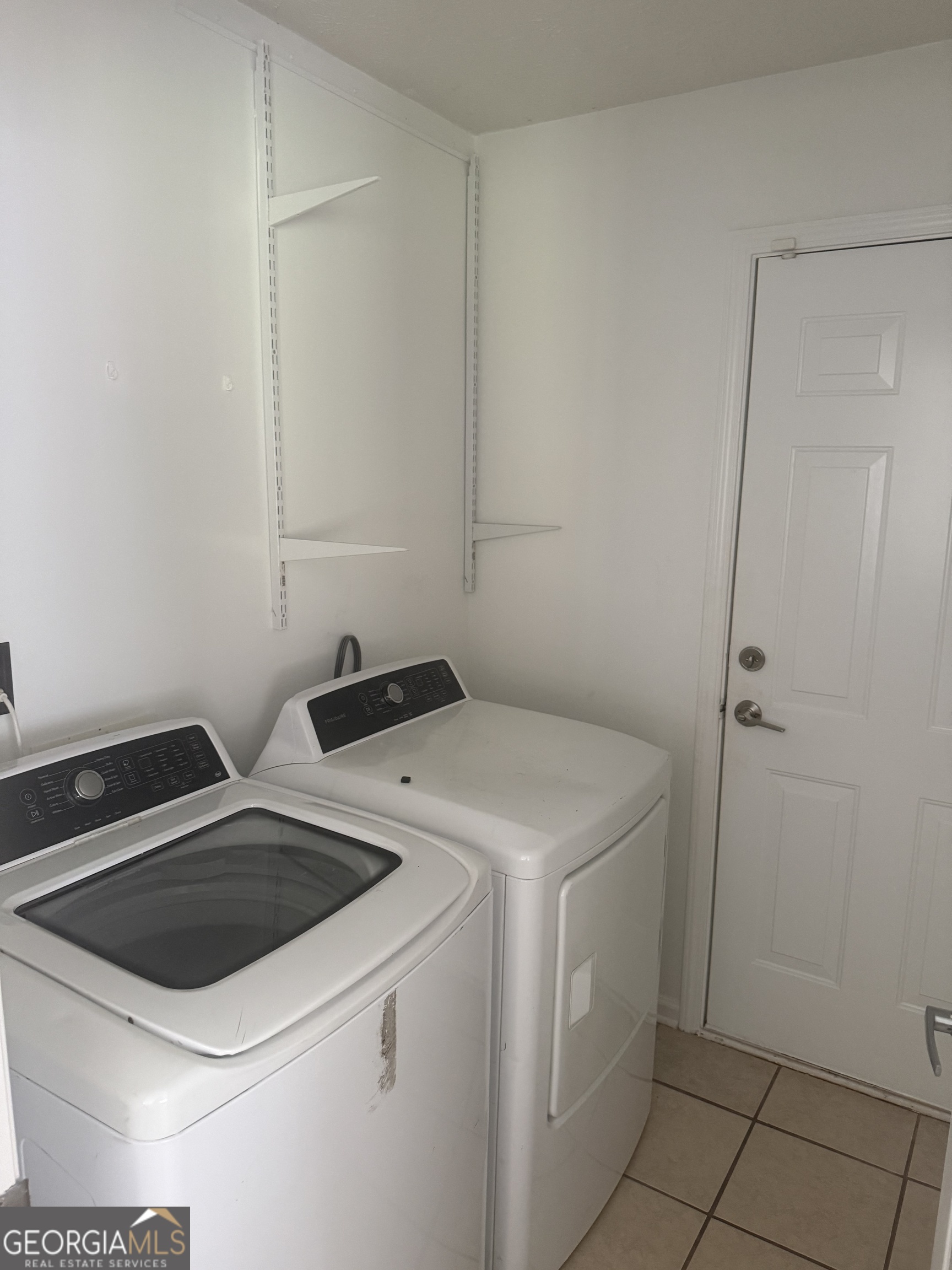 1885 New Orleans Way Property Photo 19