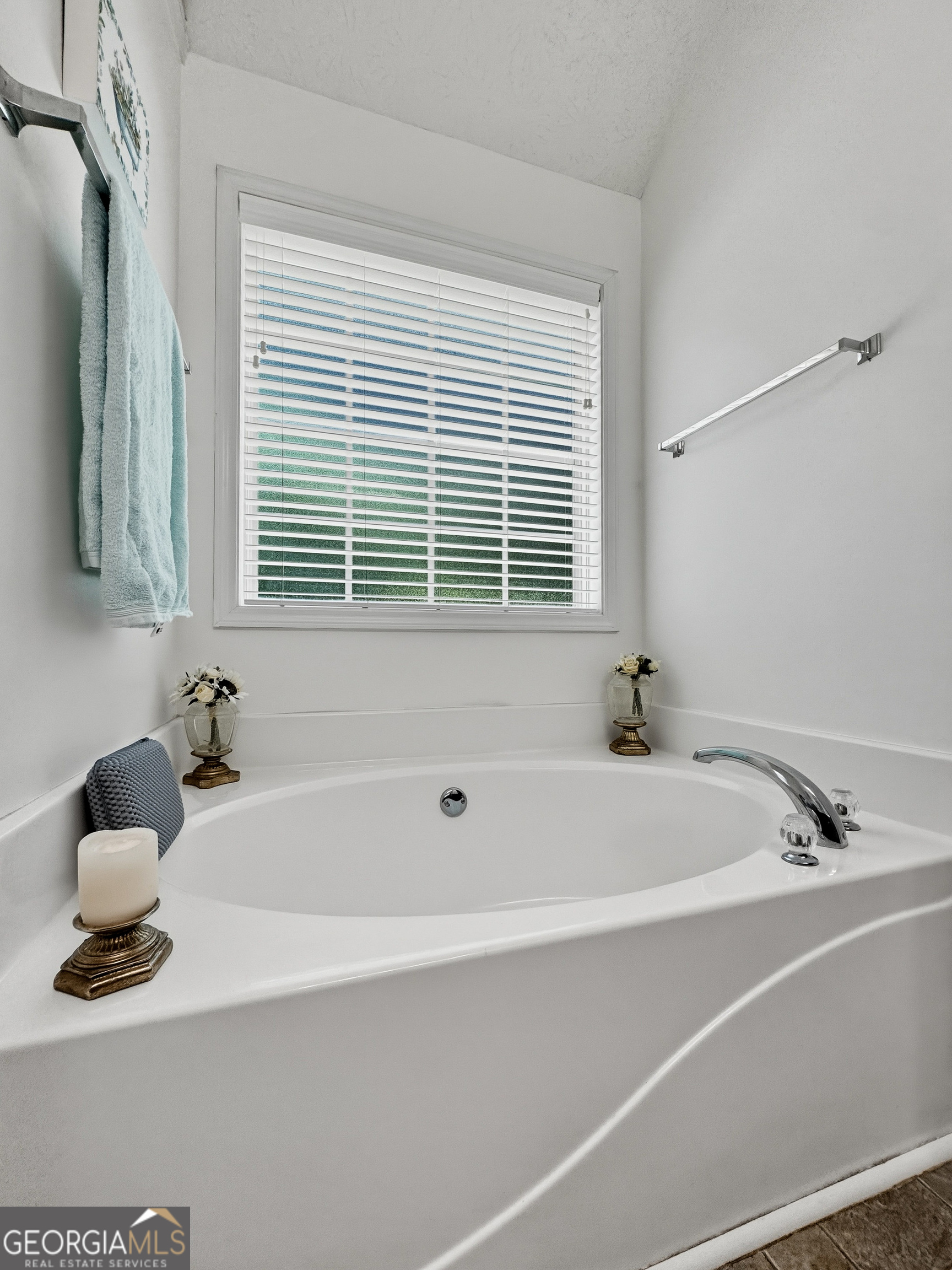 2287 Turtle Cove Throughway Property Photo 13
