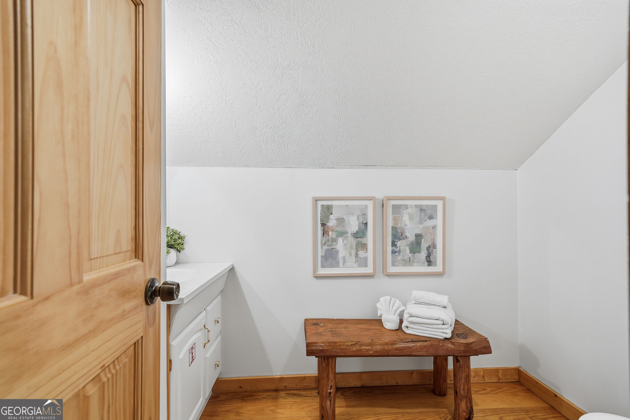 28 Wood Lane Property Photo 31