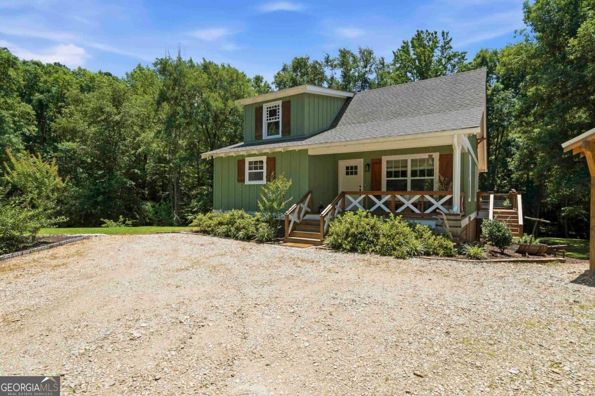 4271 Veazey Road Property Photo 6
