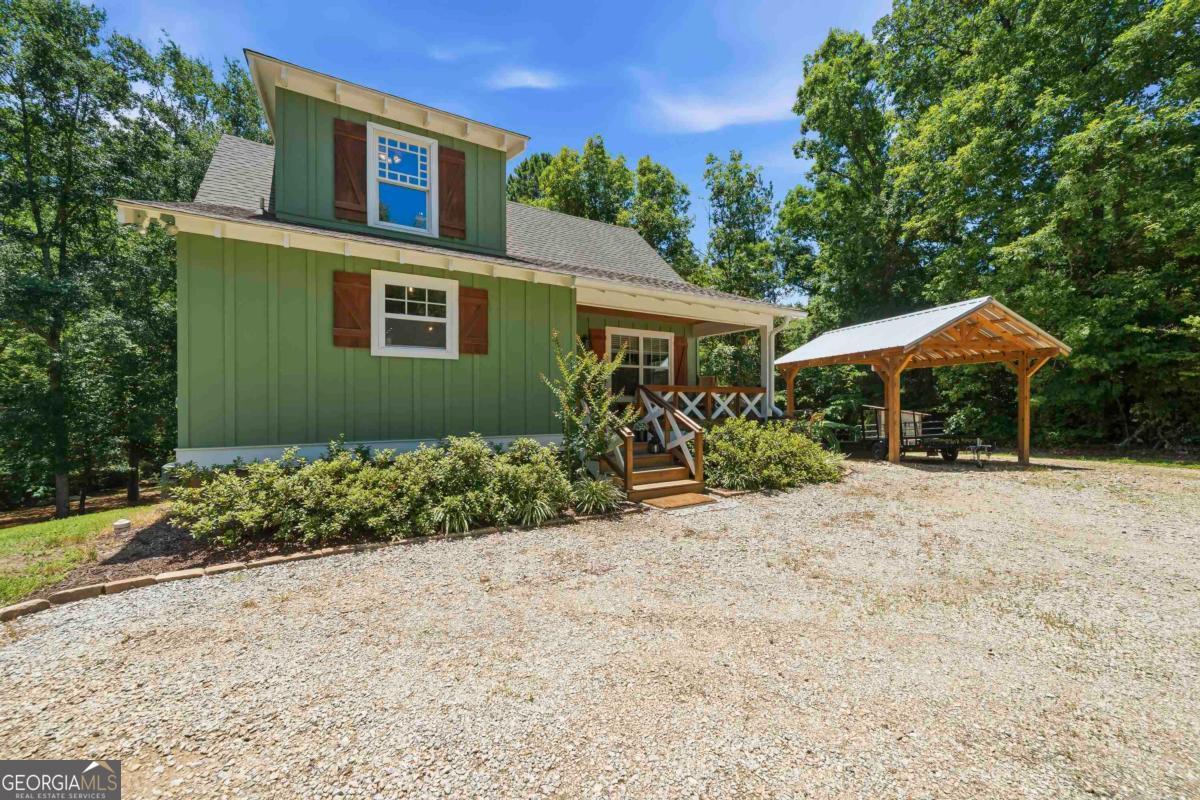 4271 Veazey Road Property Photo 7