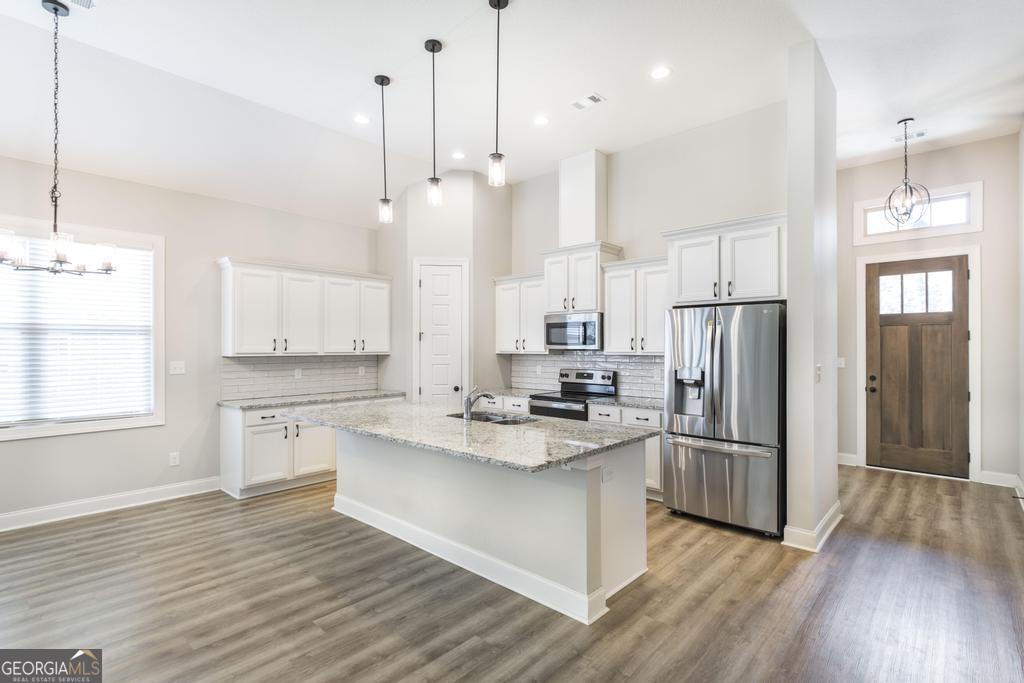 504 Clifton Road Property Photo 11