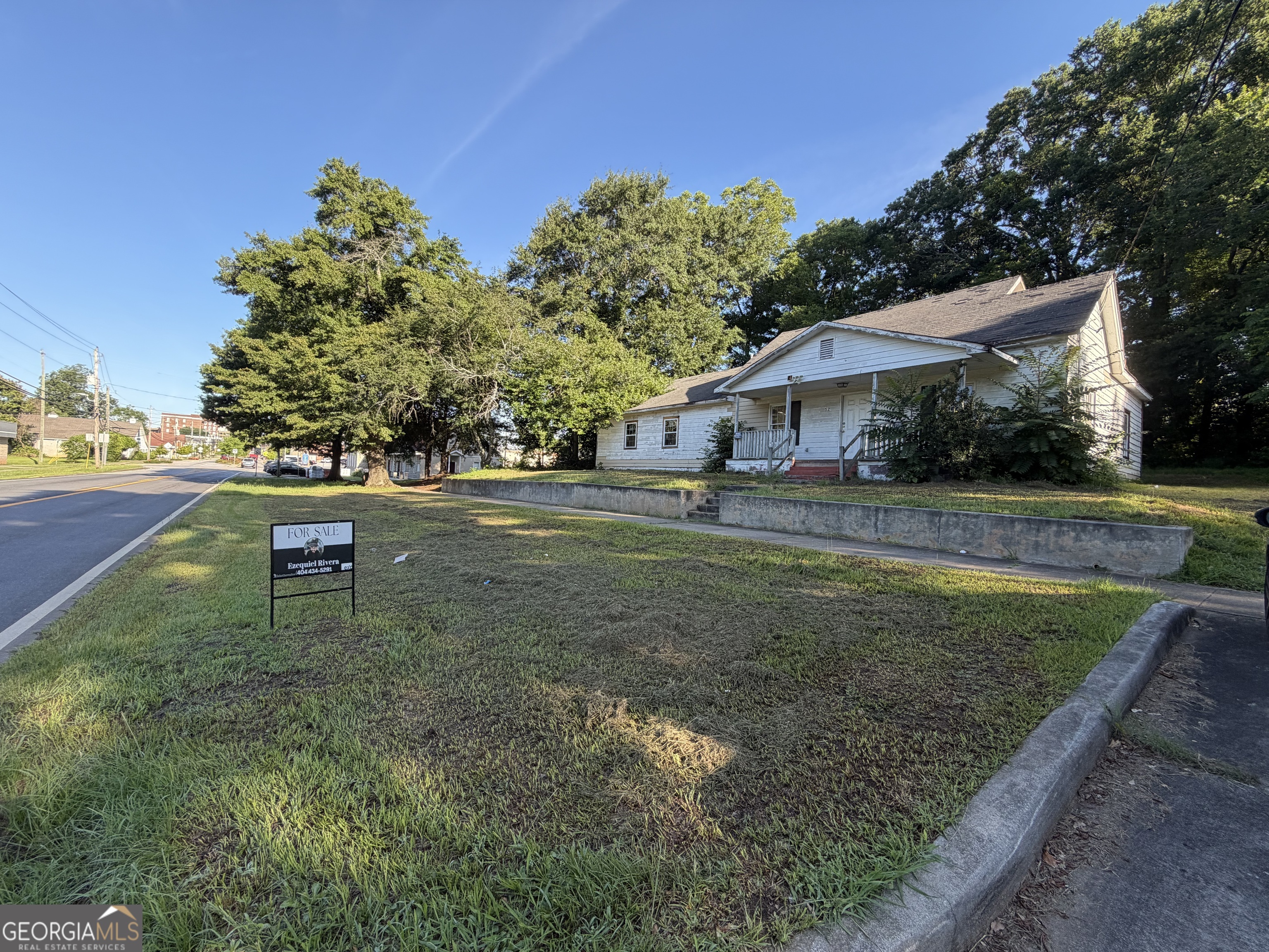 523 E Solomon Street Property Photo 2