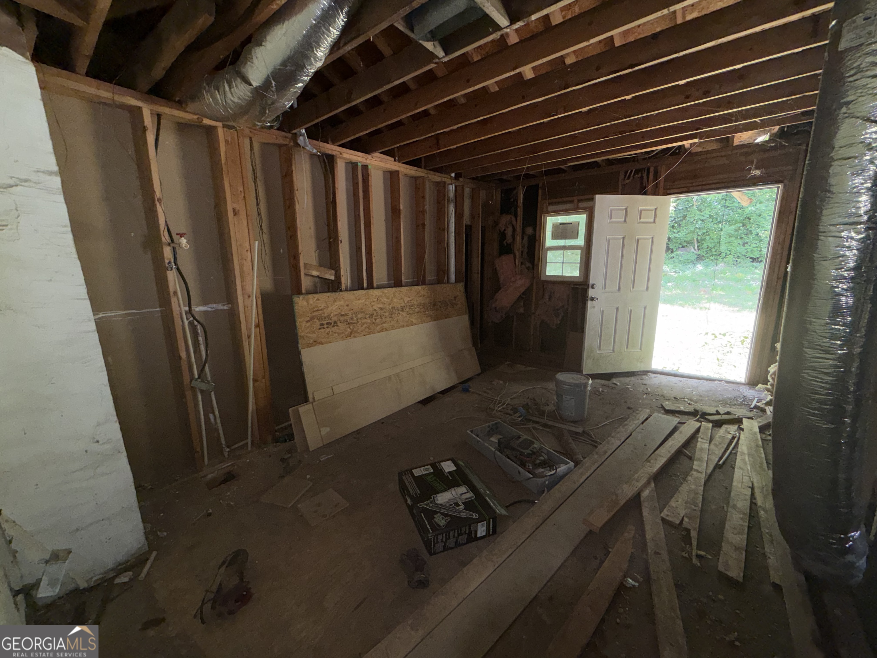 523 E Solomon Street Property Photo 9